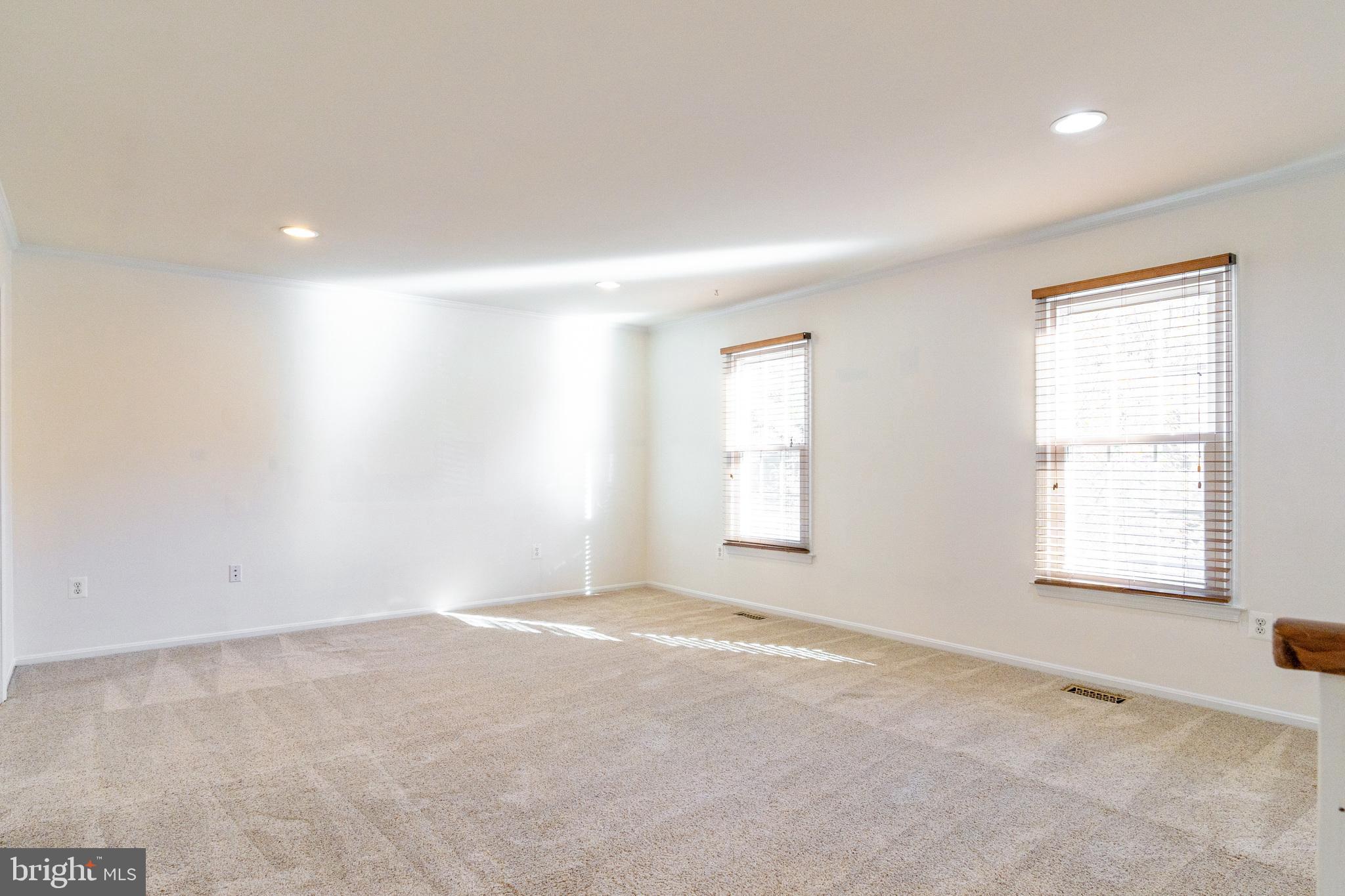 ROLLING FOREST - Residential Lease