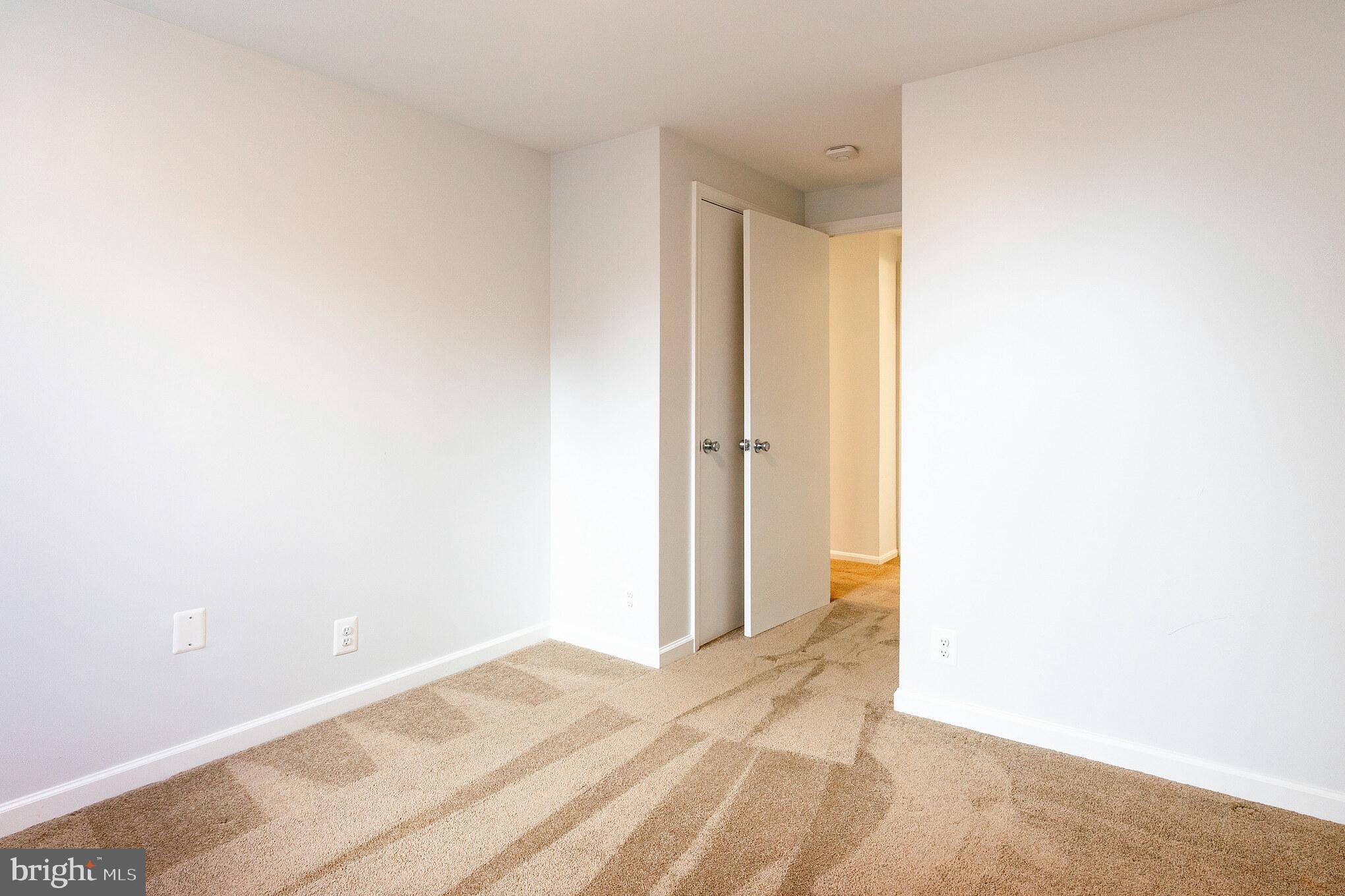 ROLLING FOREST - Residential Lease