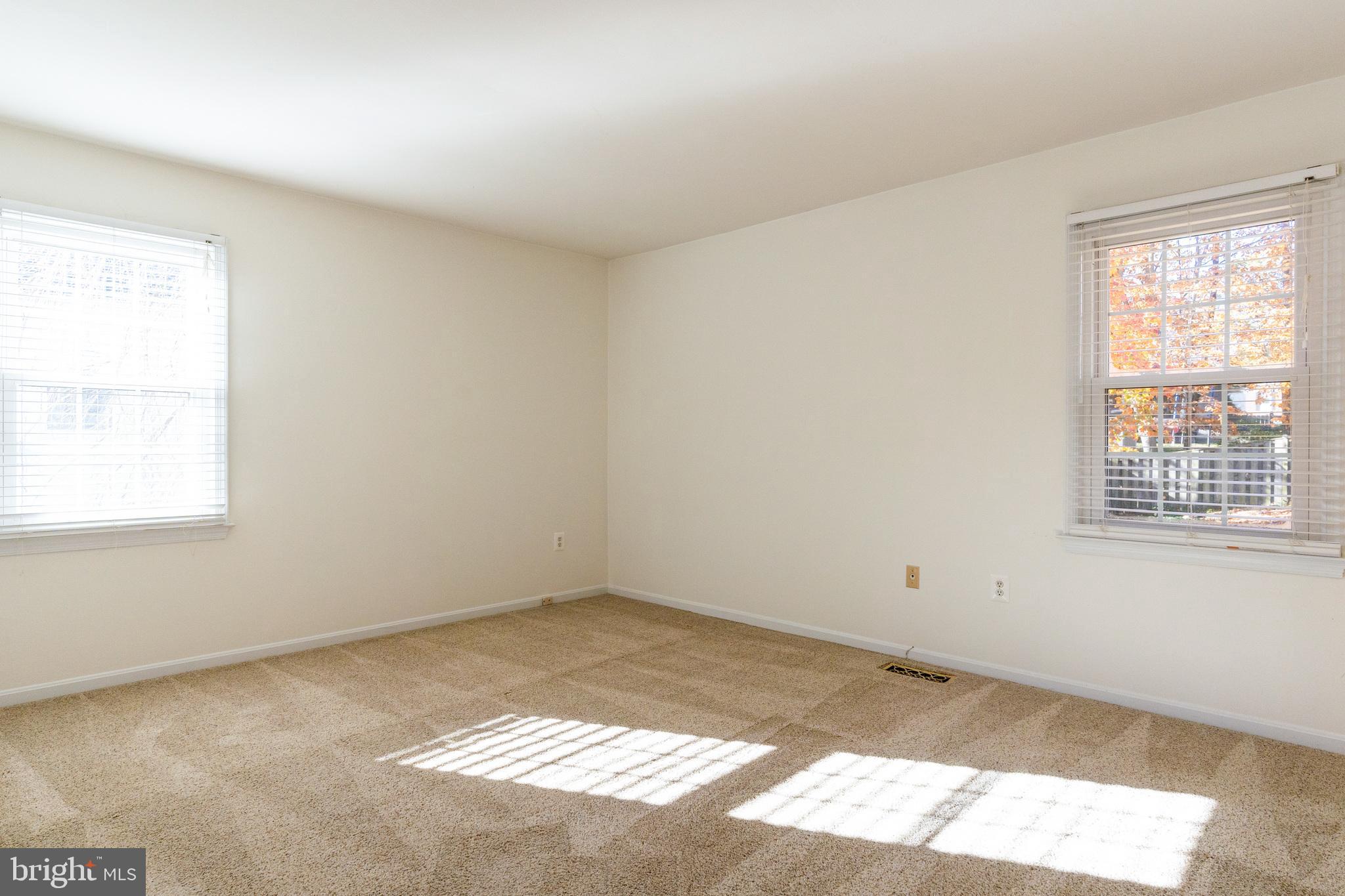 ROLLING FOREST - Residential Lease