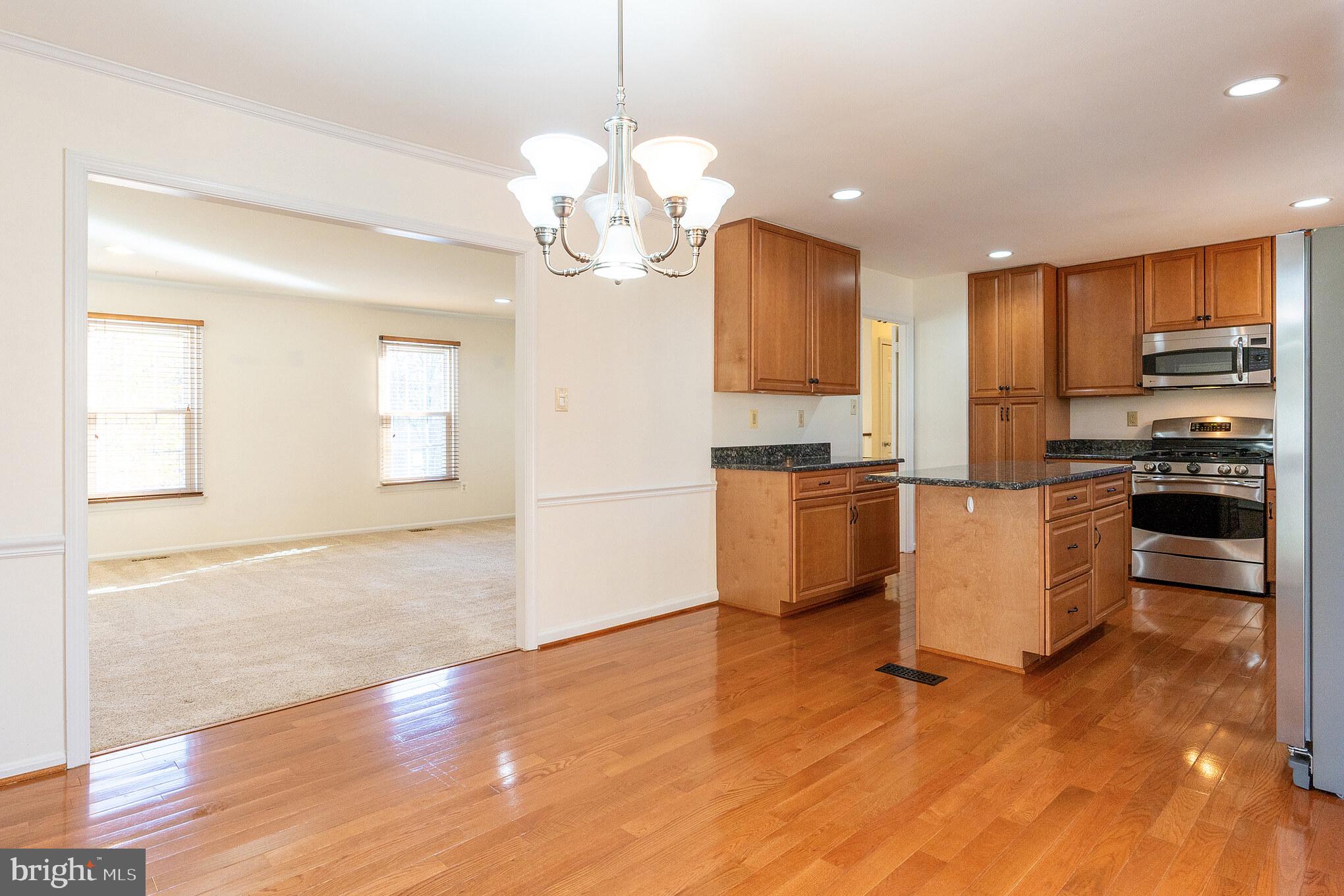 ROLLING FOREST - Residential Lease