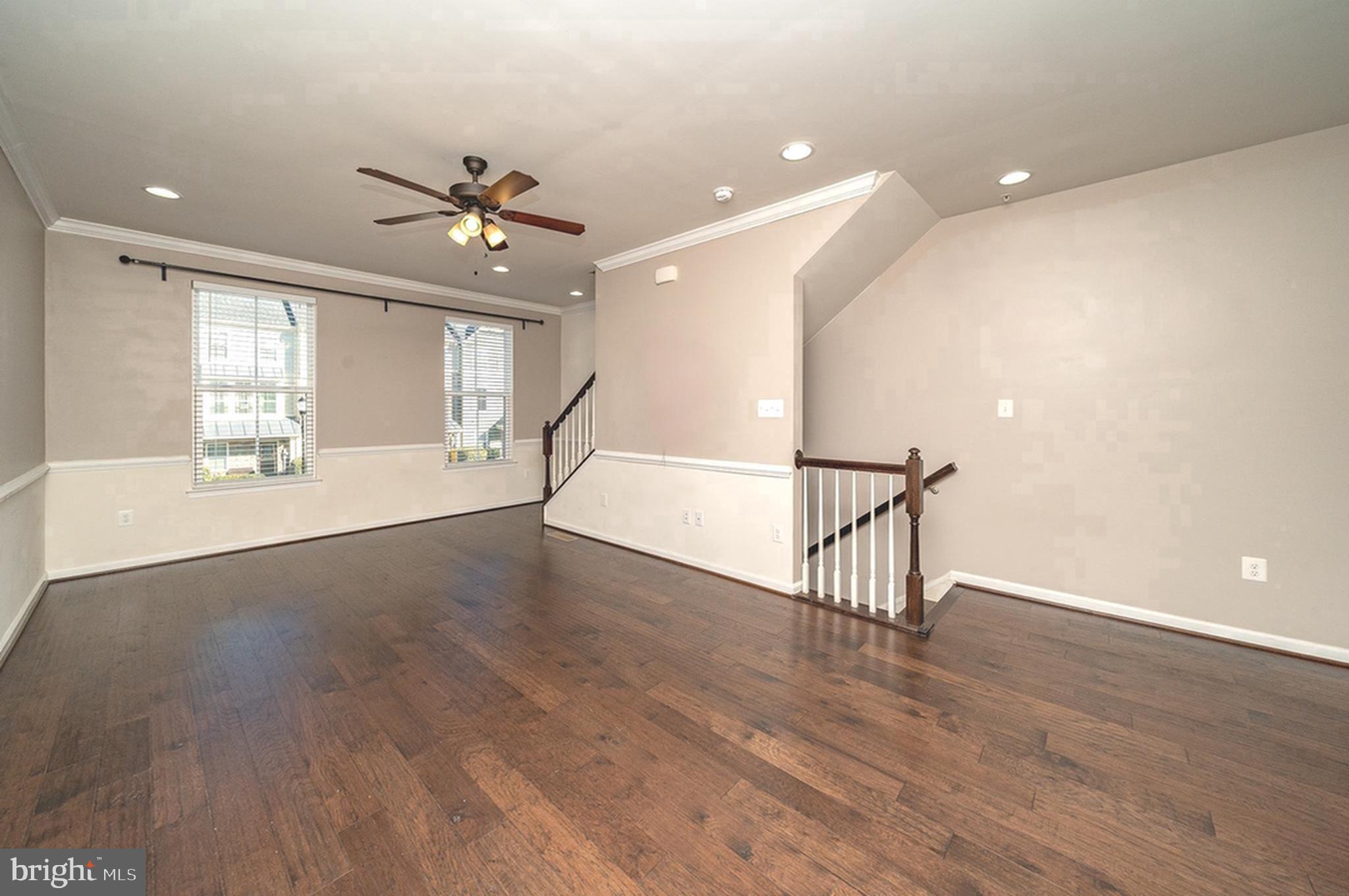 CREEKSIDE VILLAGE AT TANYARD SPRINGS - Residential