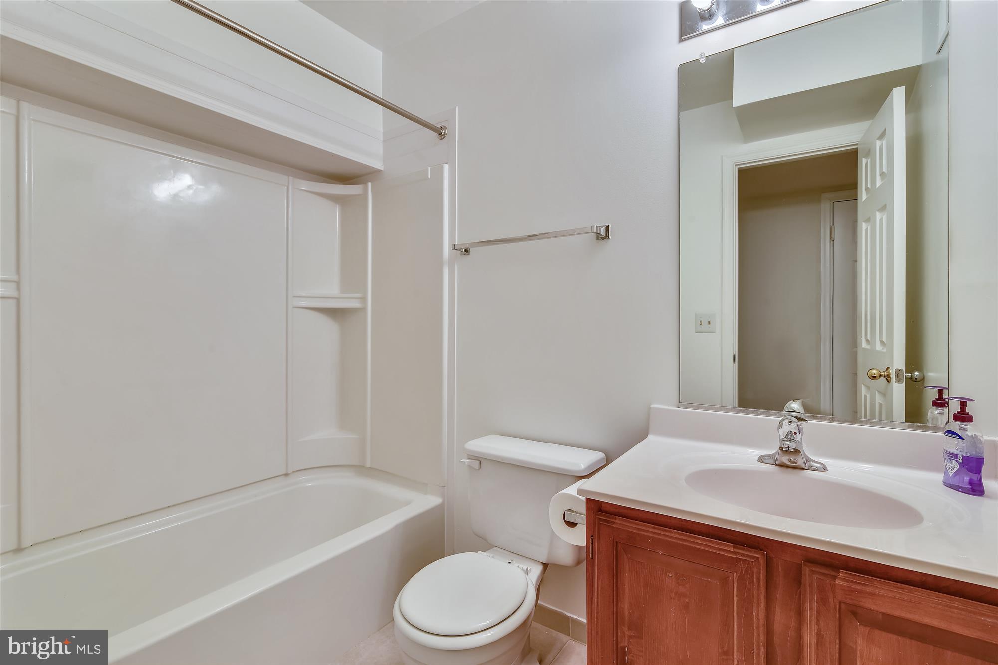 POTOMAC LAKES - Residential