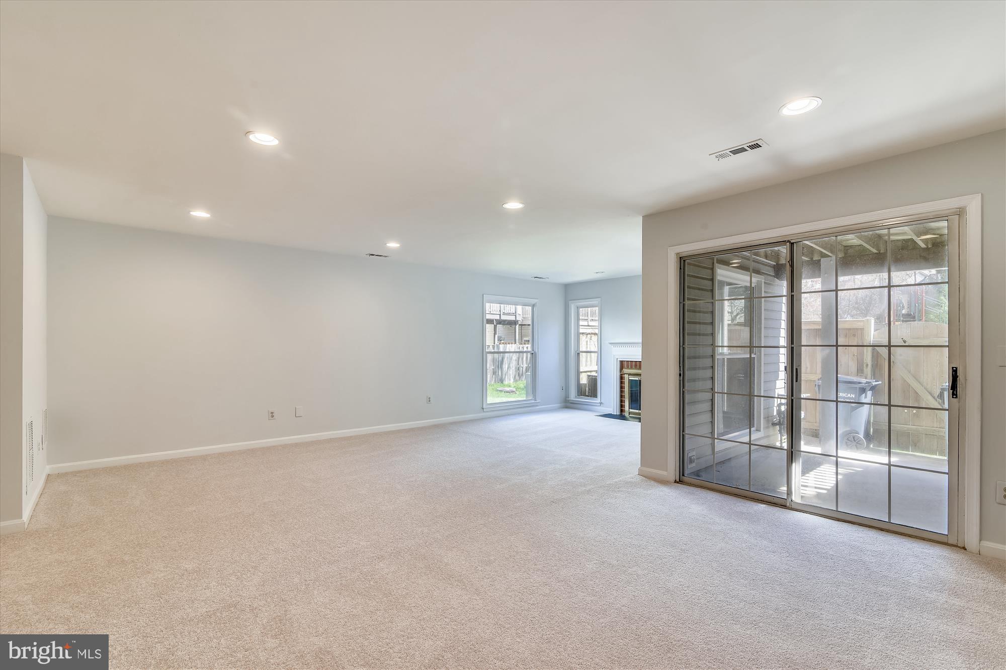 POTOMAC LAKES - Residential