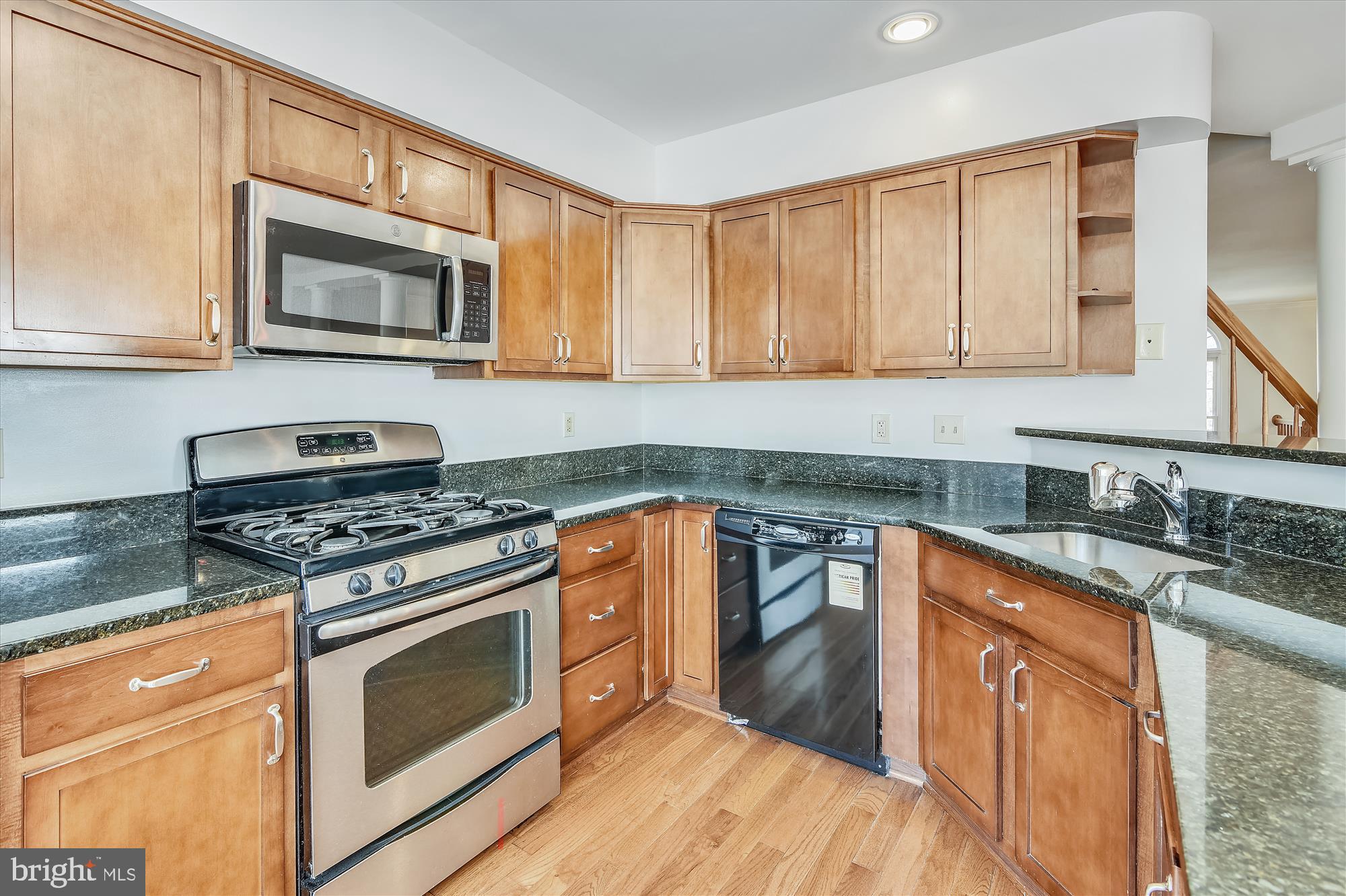 POTOMAC LAKES - Residential