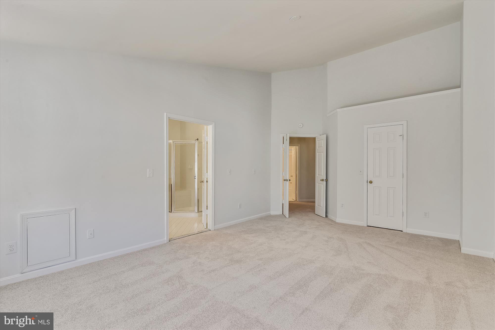 POTOMAC LAKES - Residential