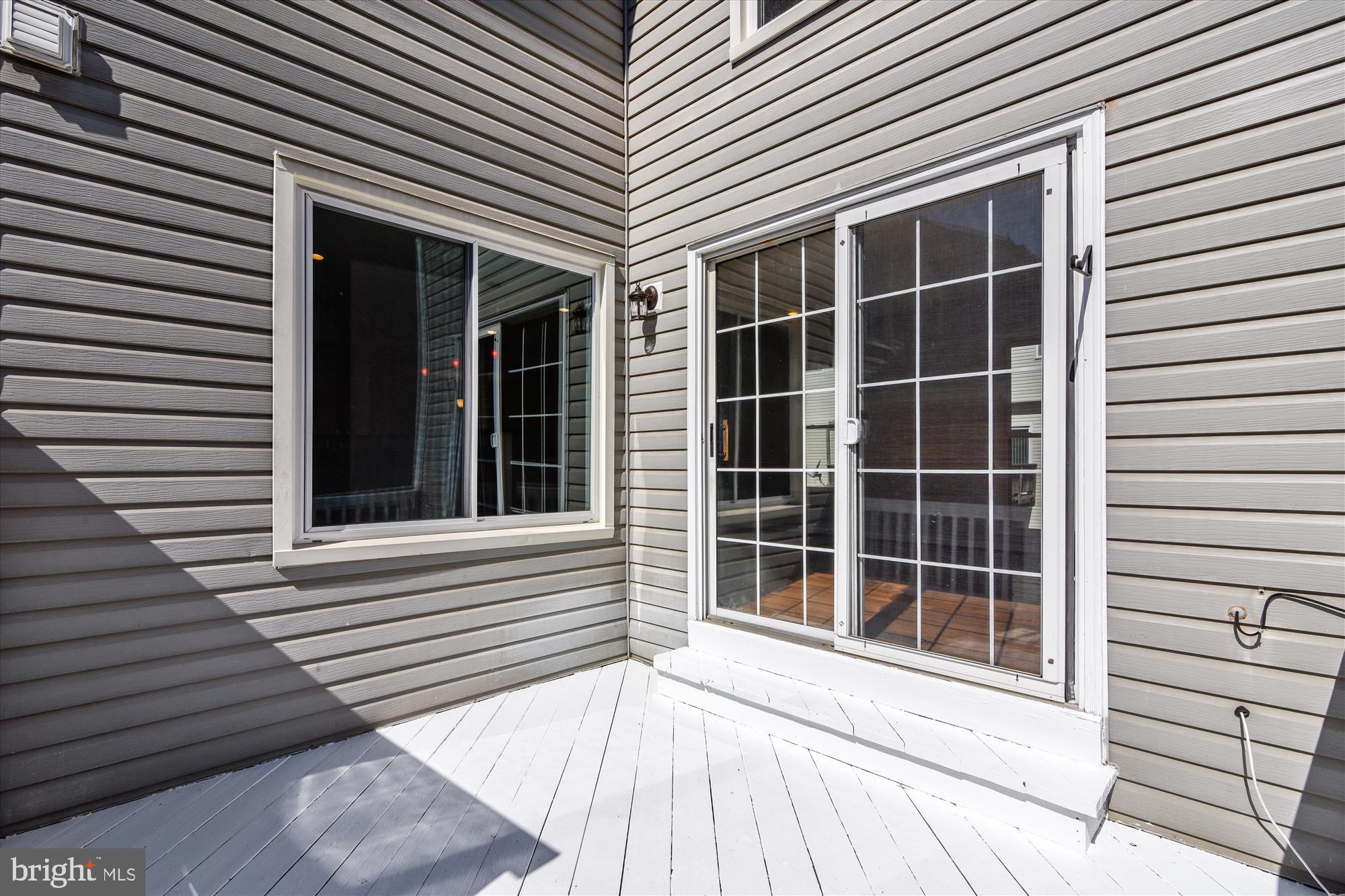 POTOMAC LAKES - Residential