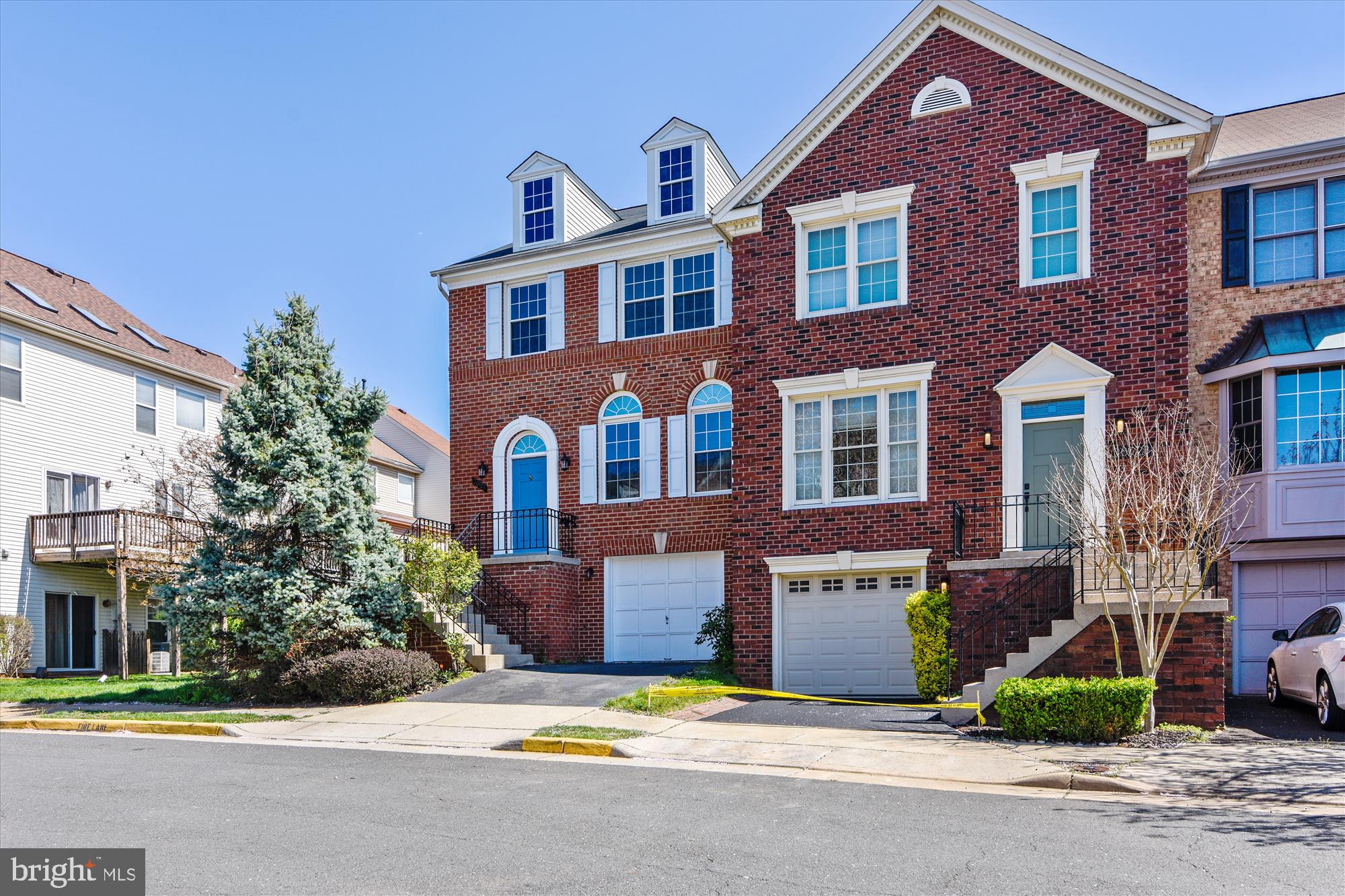 POTOMAC LAKES - Residential