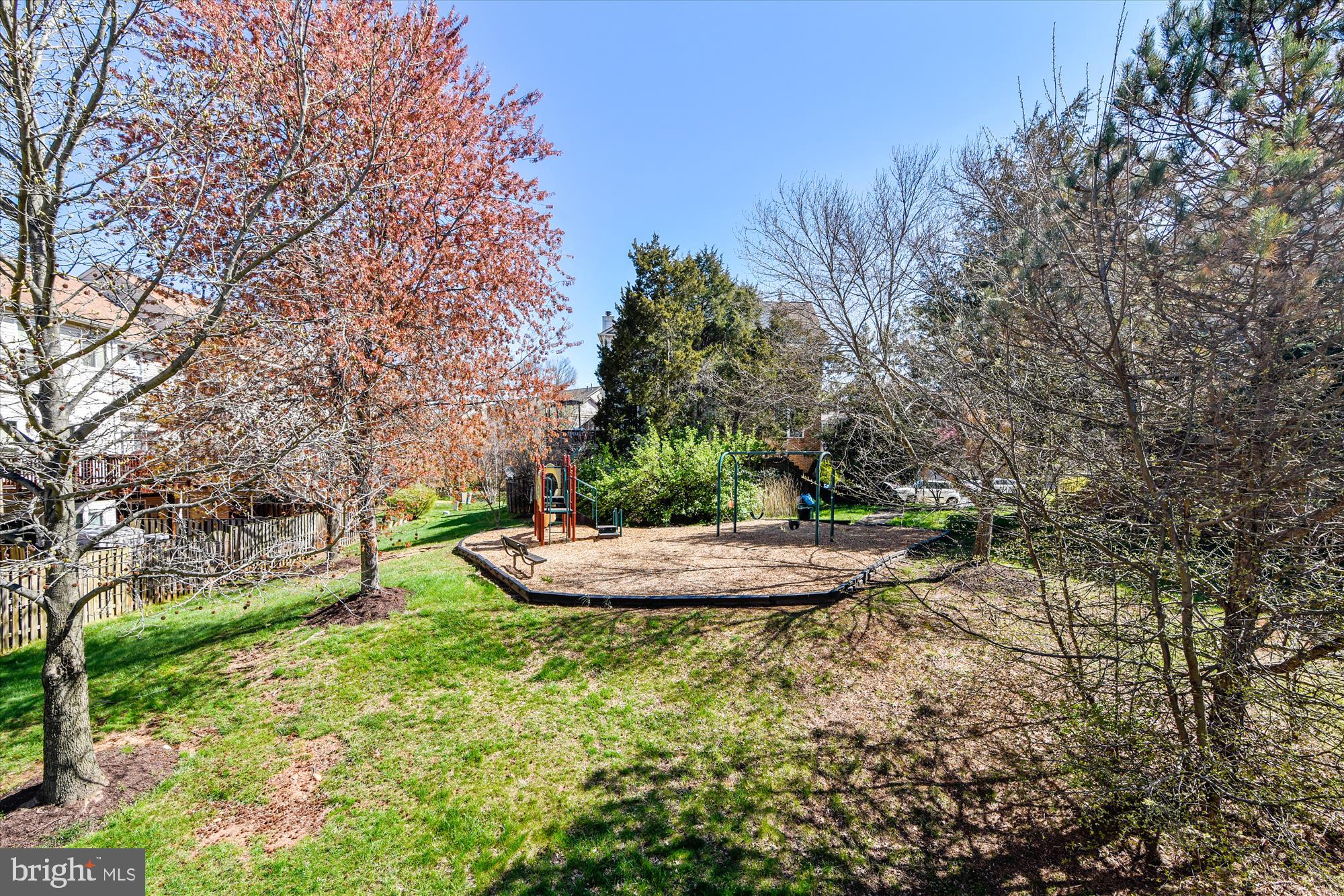POTOMAC LAKES - Residential