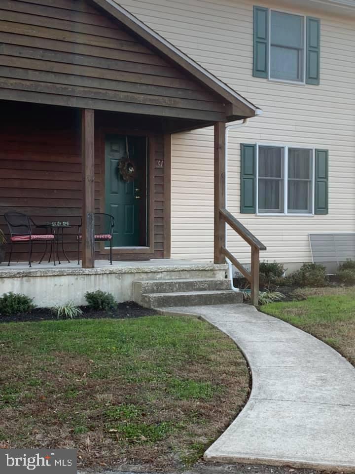 NONE AVAILABLE - Residential Lease