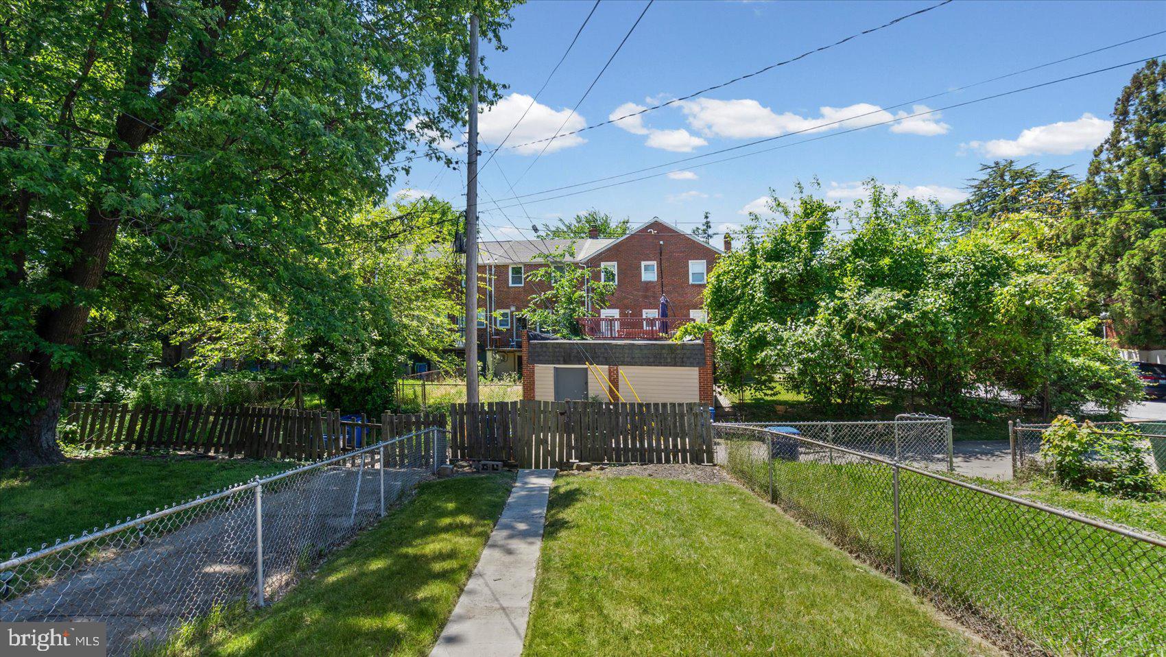LOCH RAVEN - Residential
