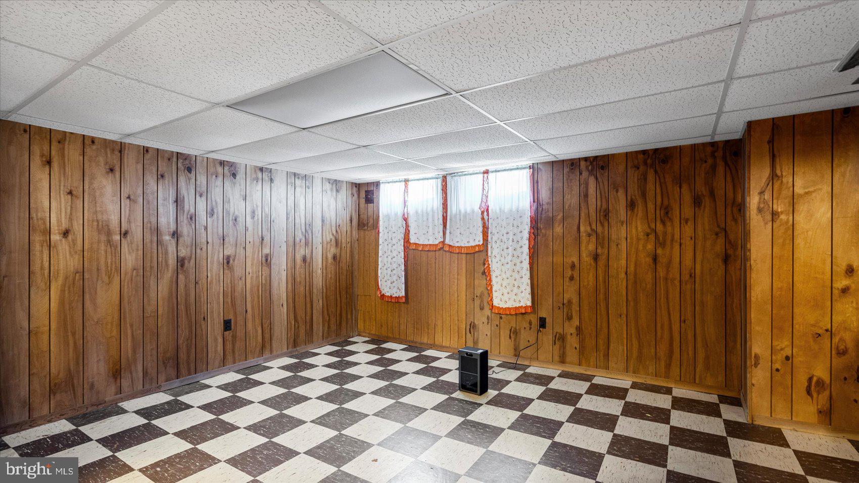 LOCH RAVEN - Residential