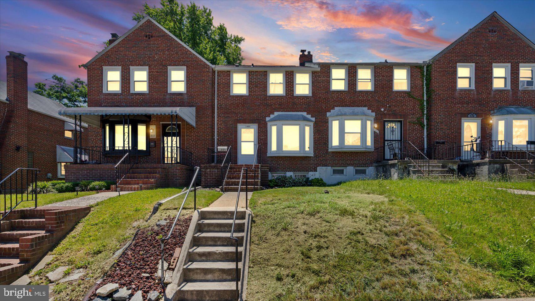 LOCH RAVEN - Residential