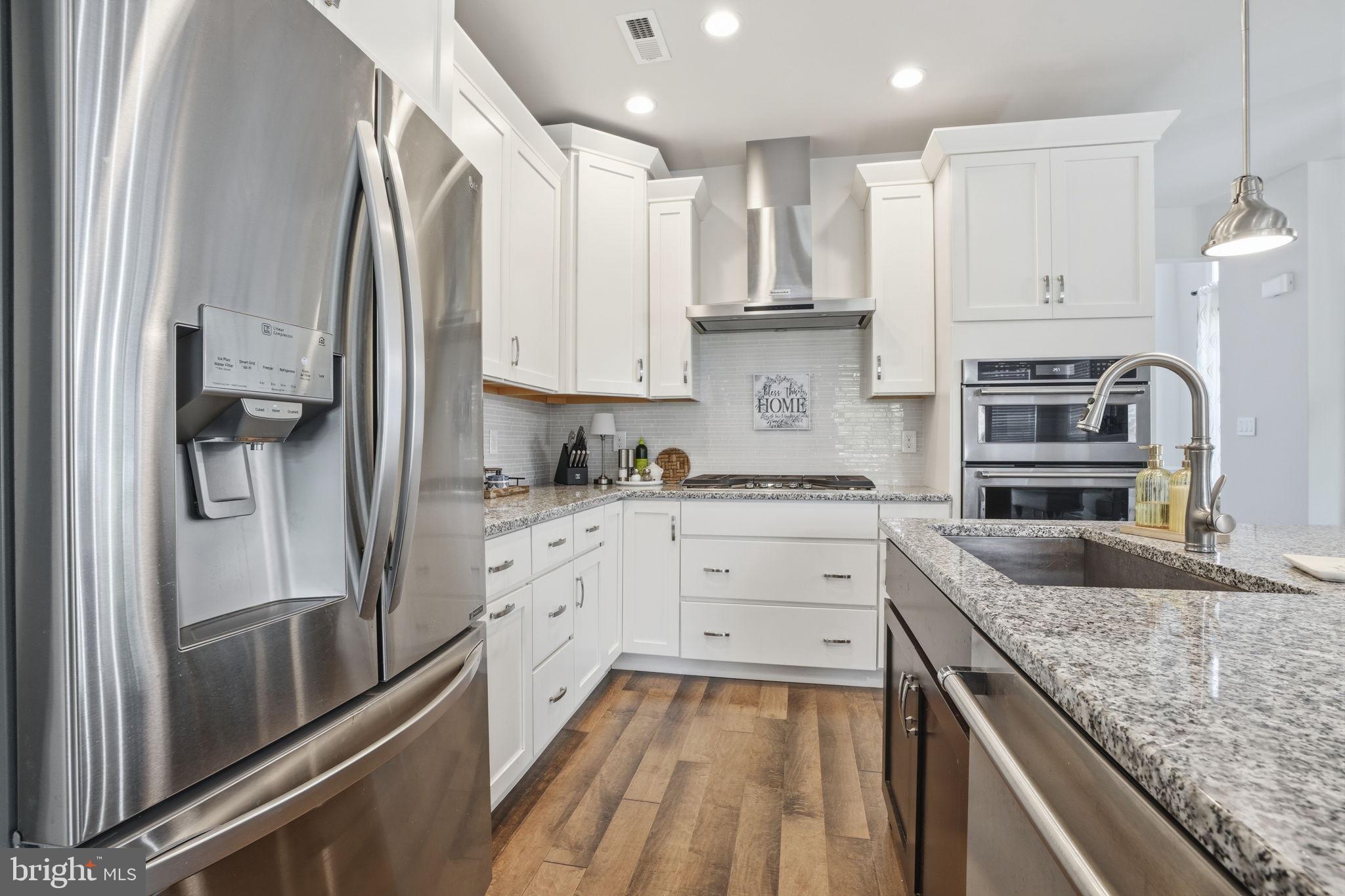 REGENCY AT YARDLEY - Residential