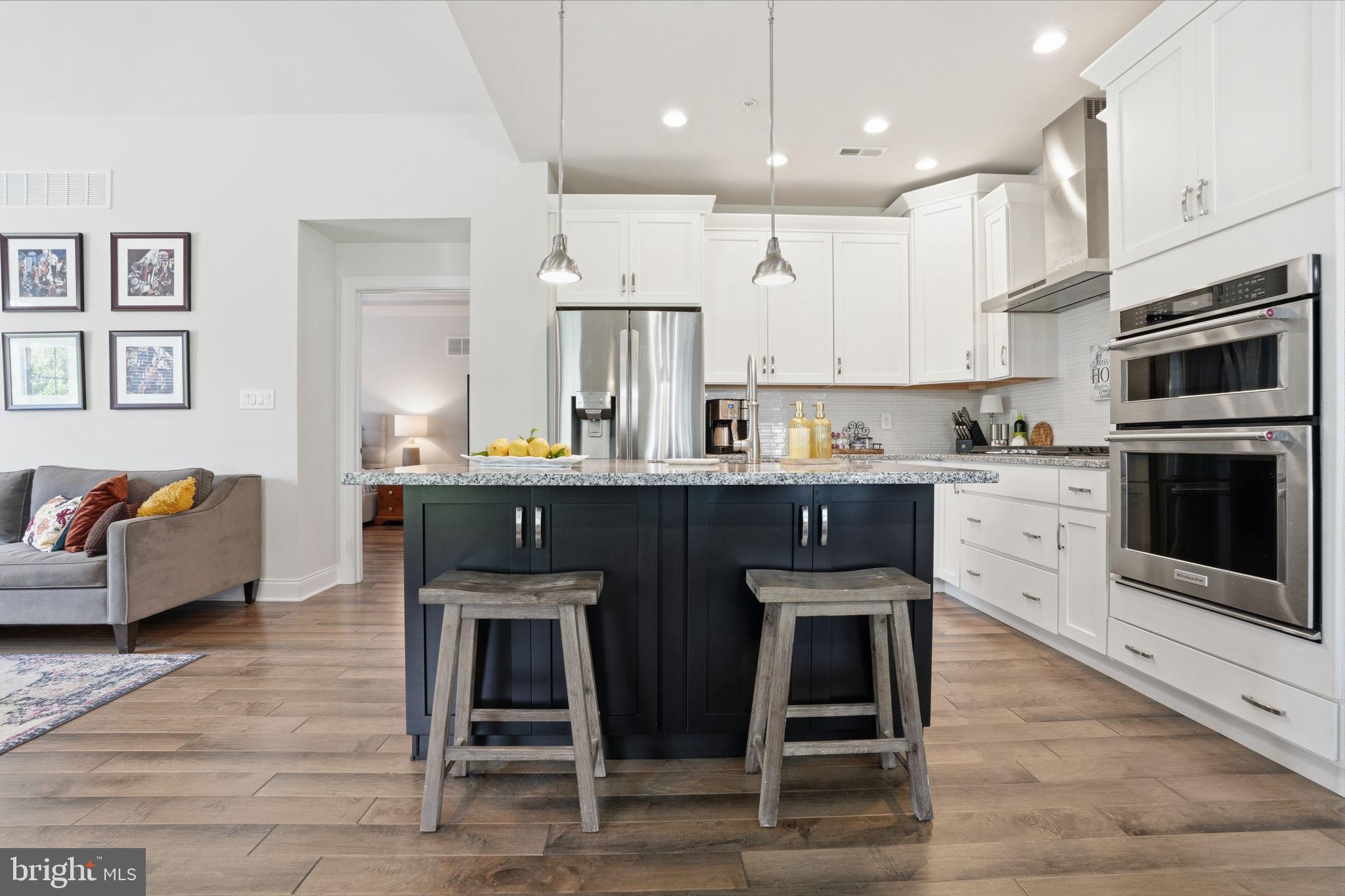 REGENCY AT YARDLEY - Residential