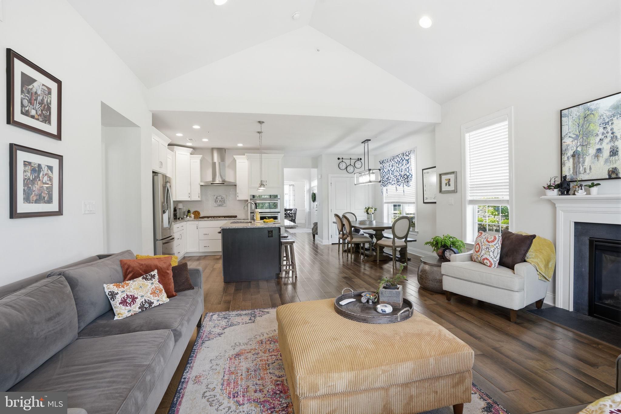REGENCY AT YARDLEY - Residential