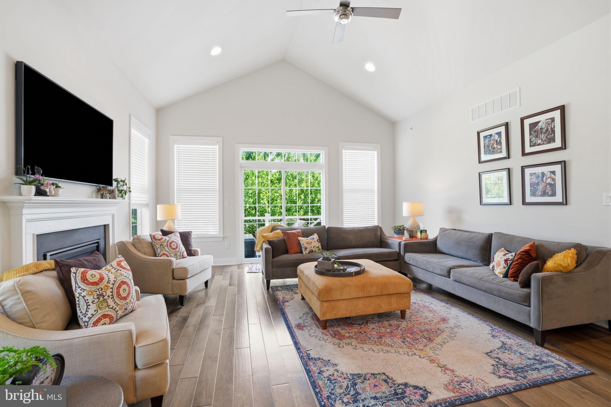 REGENCY AT YARDLEY - Residential
