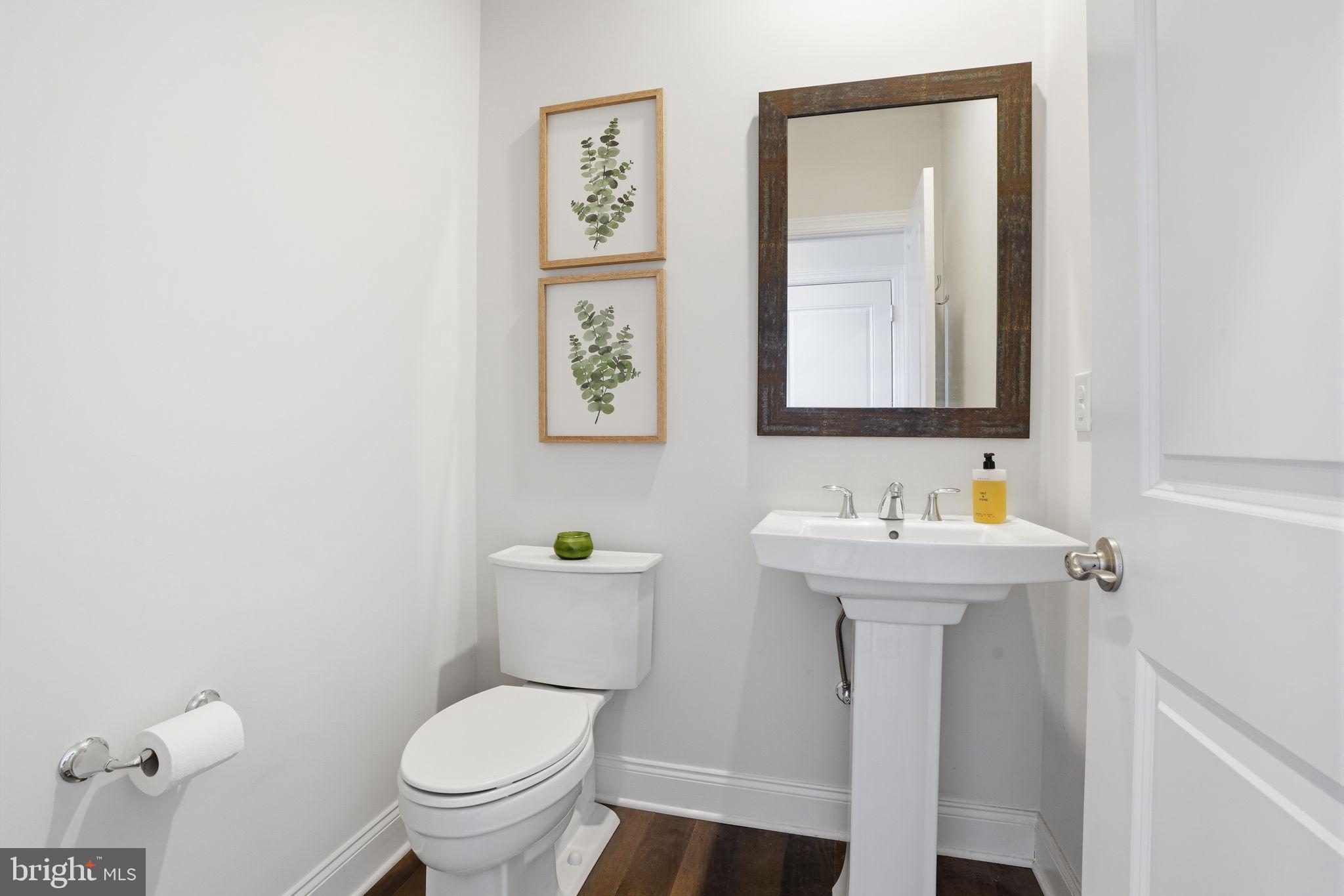 REGENCY AT YARDLEY - Residential