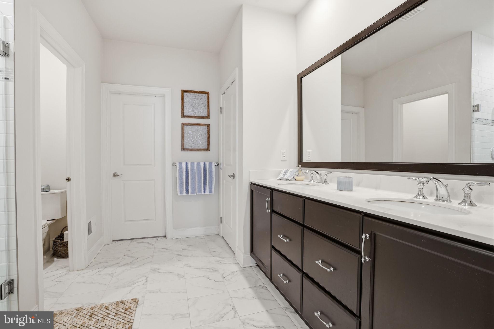 REGENCY AT YARDLEY - Residential