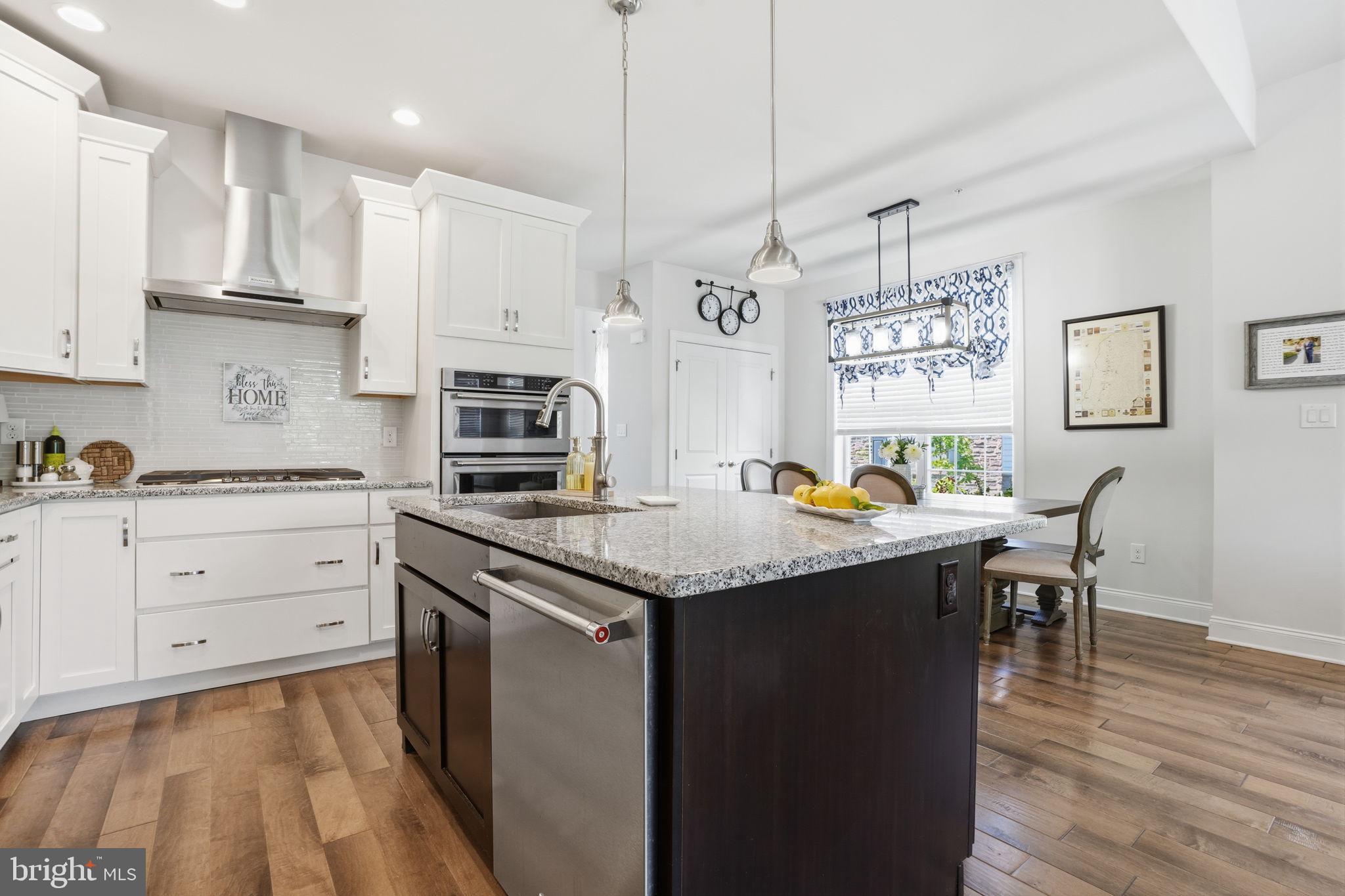 REGENCY AT YARDLEY - Residential