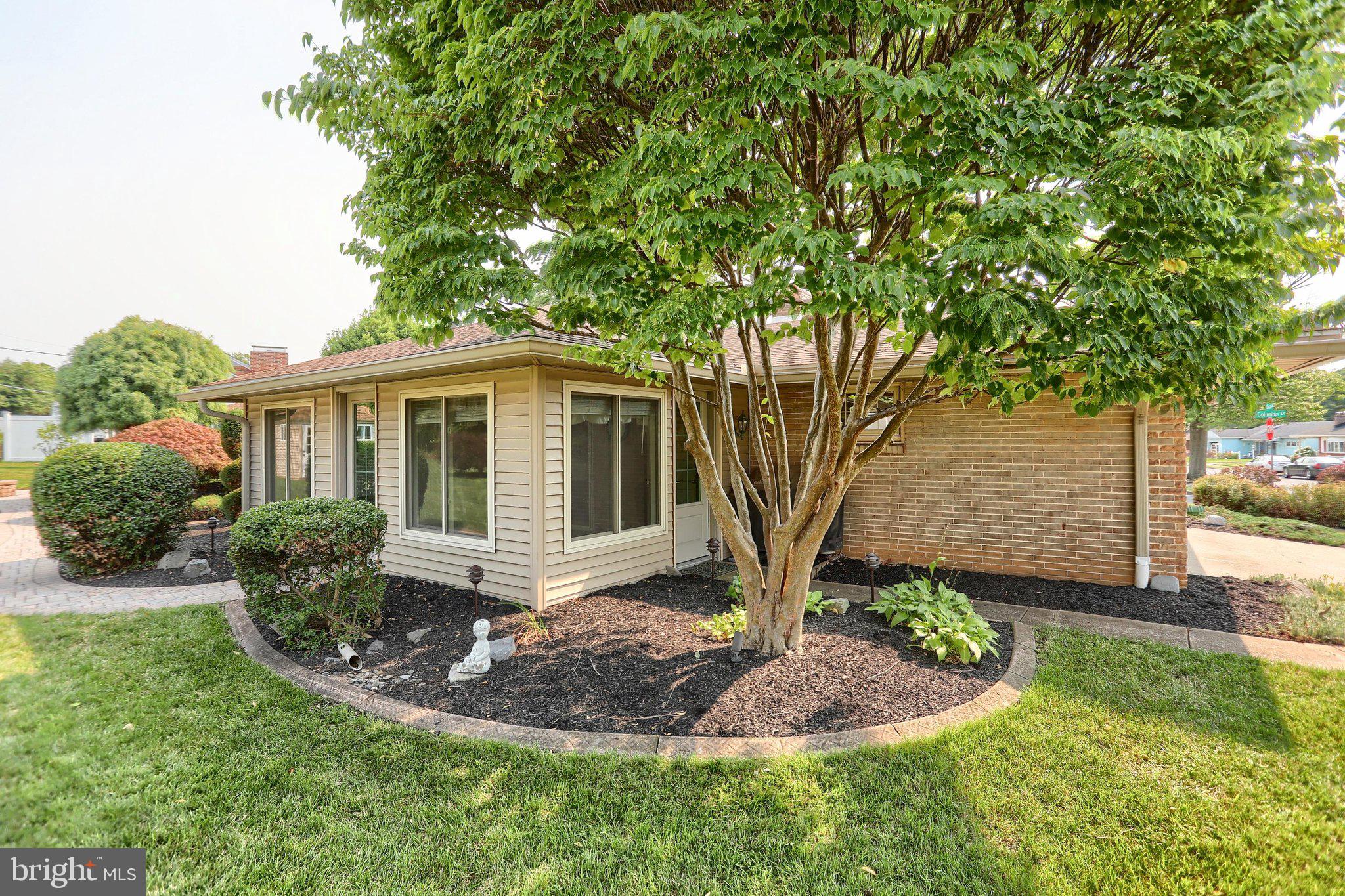 CEDAR CLIFF MANOR - Residential