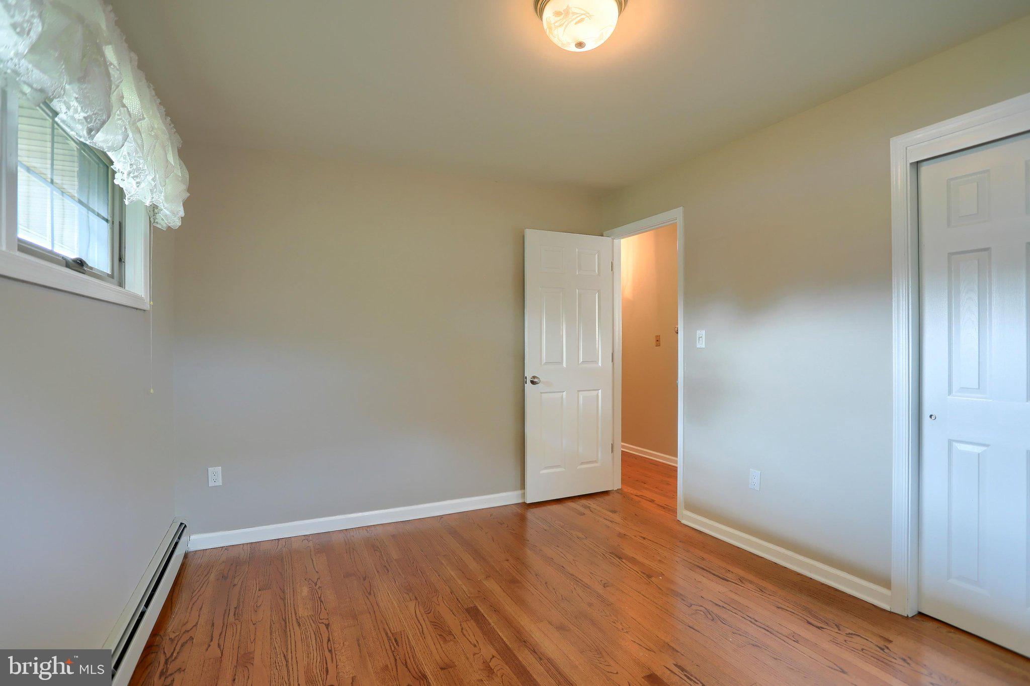 CEDAR CLIFF MANOR - Residential