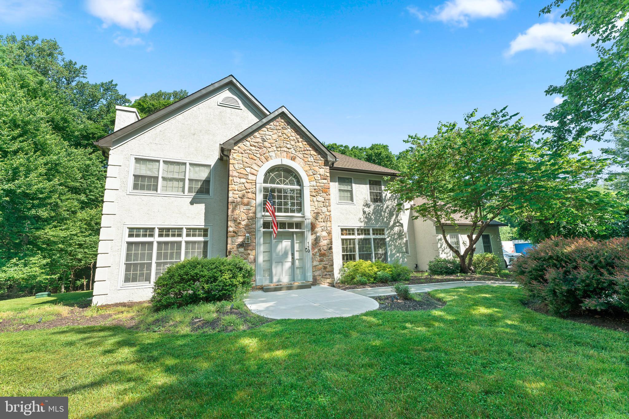 SPRING MDWS - Residential