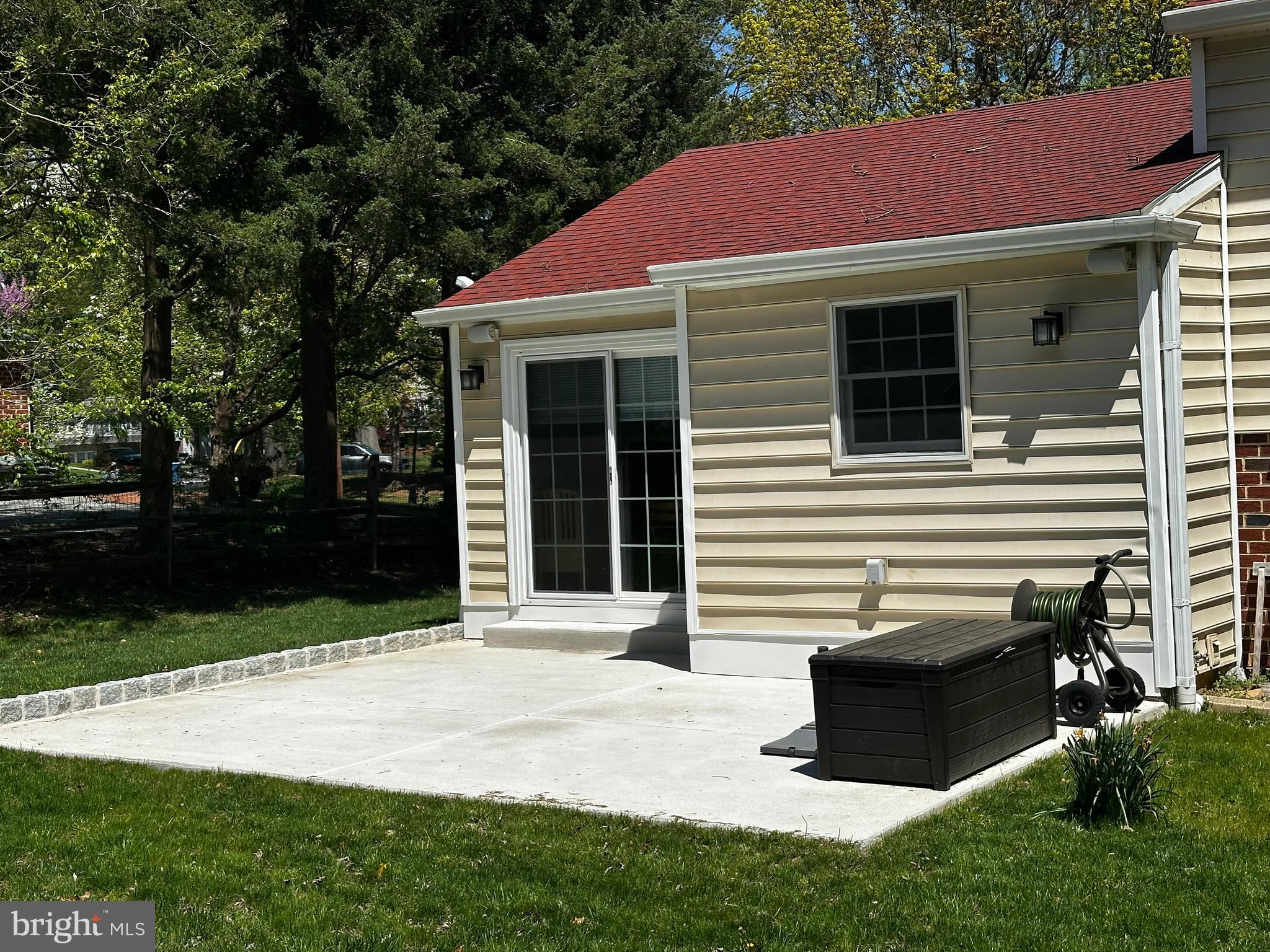 WESTTOWN ACRES - Residential Lease