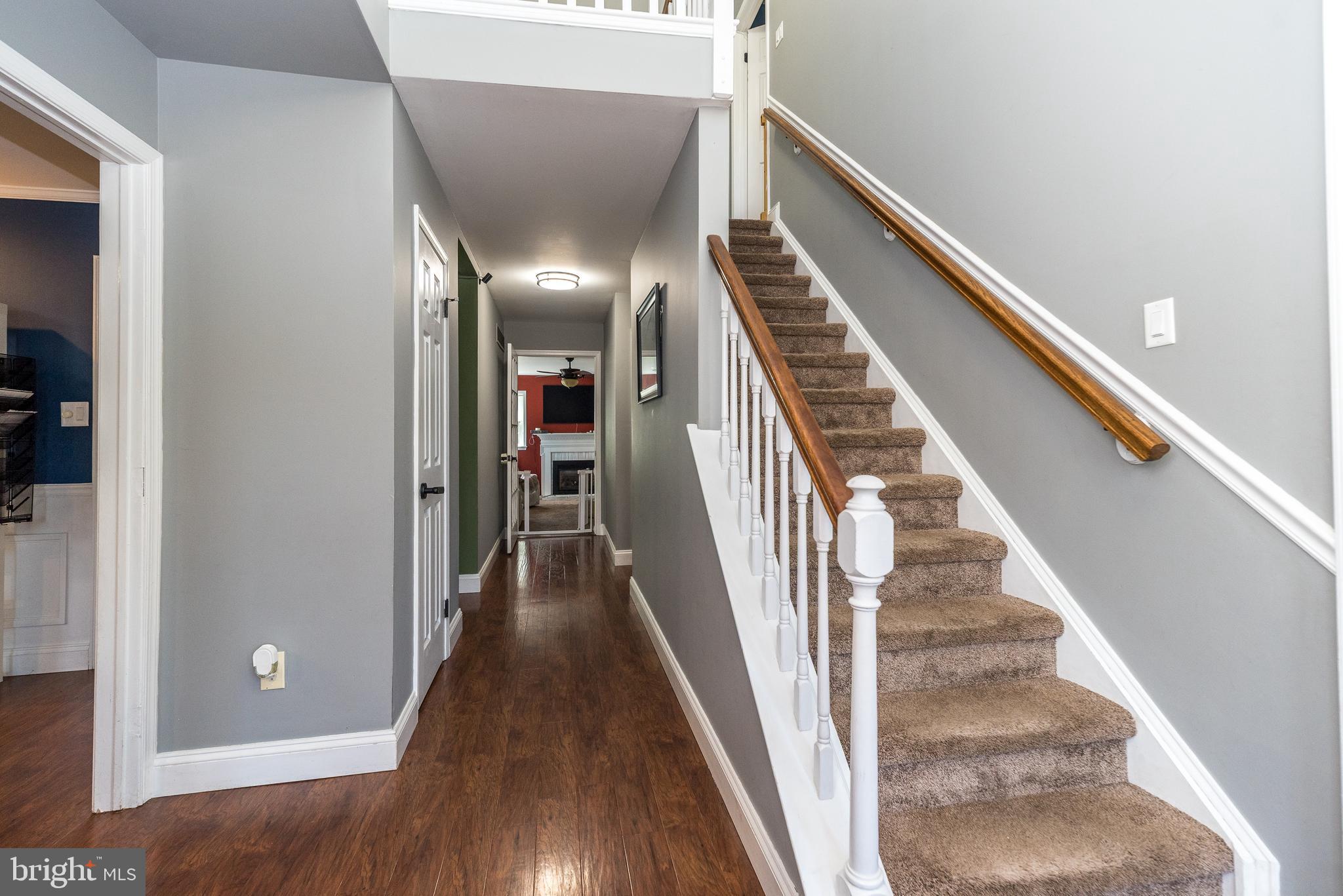 BEAVER RUN KNOLL - Residential