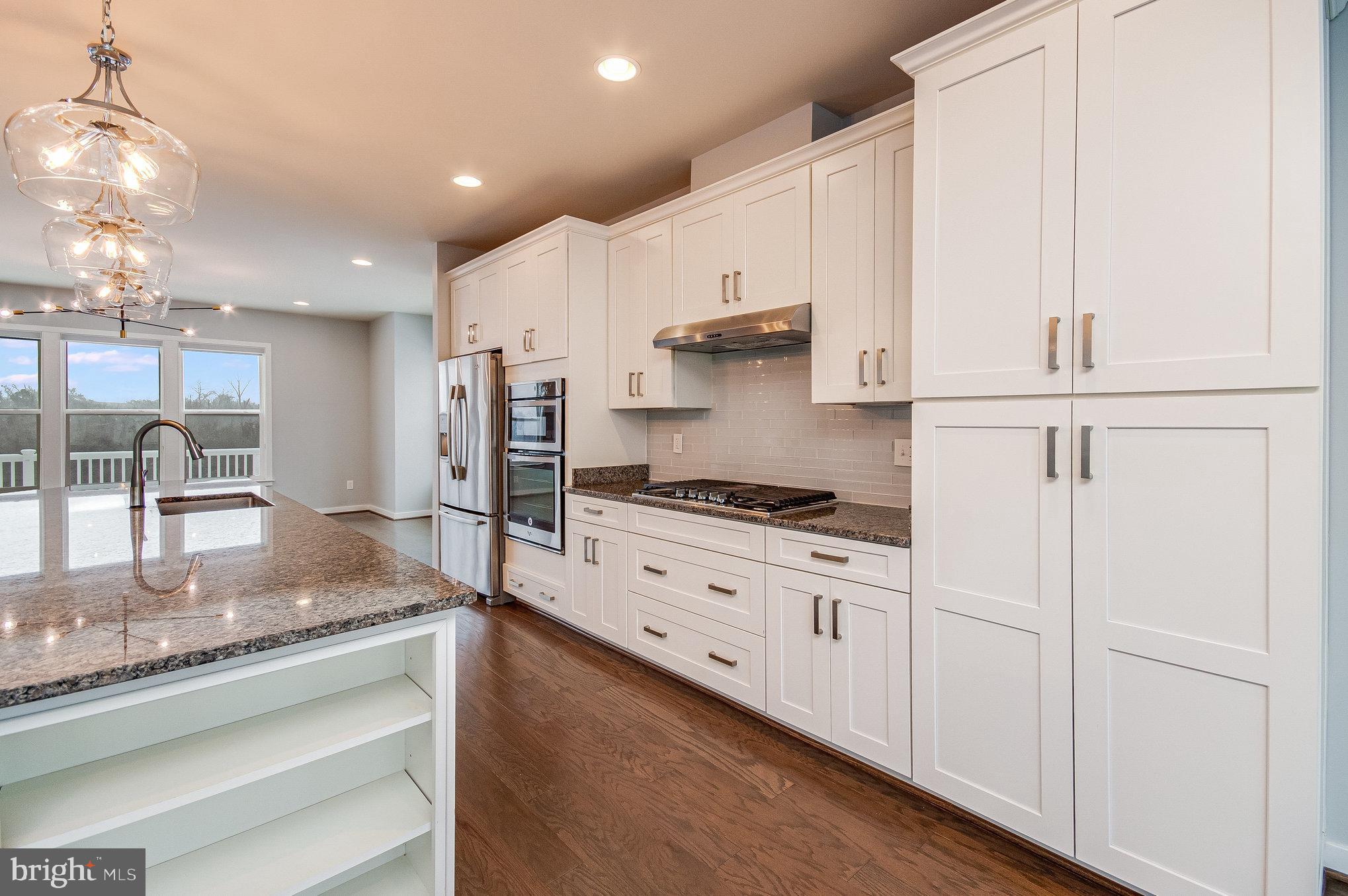 RIVER CREST - Residential Lease