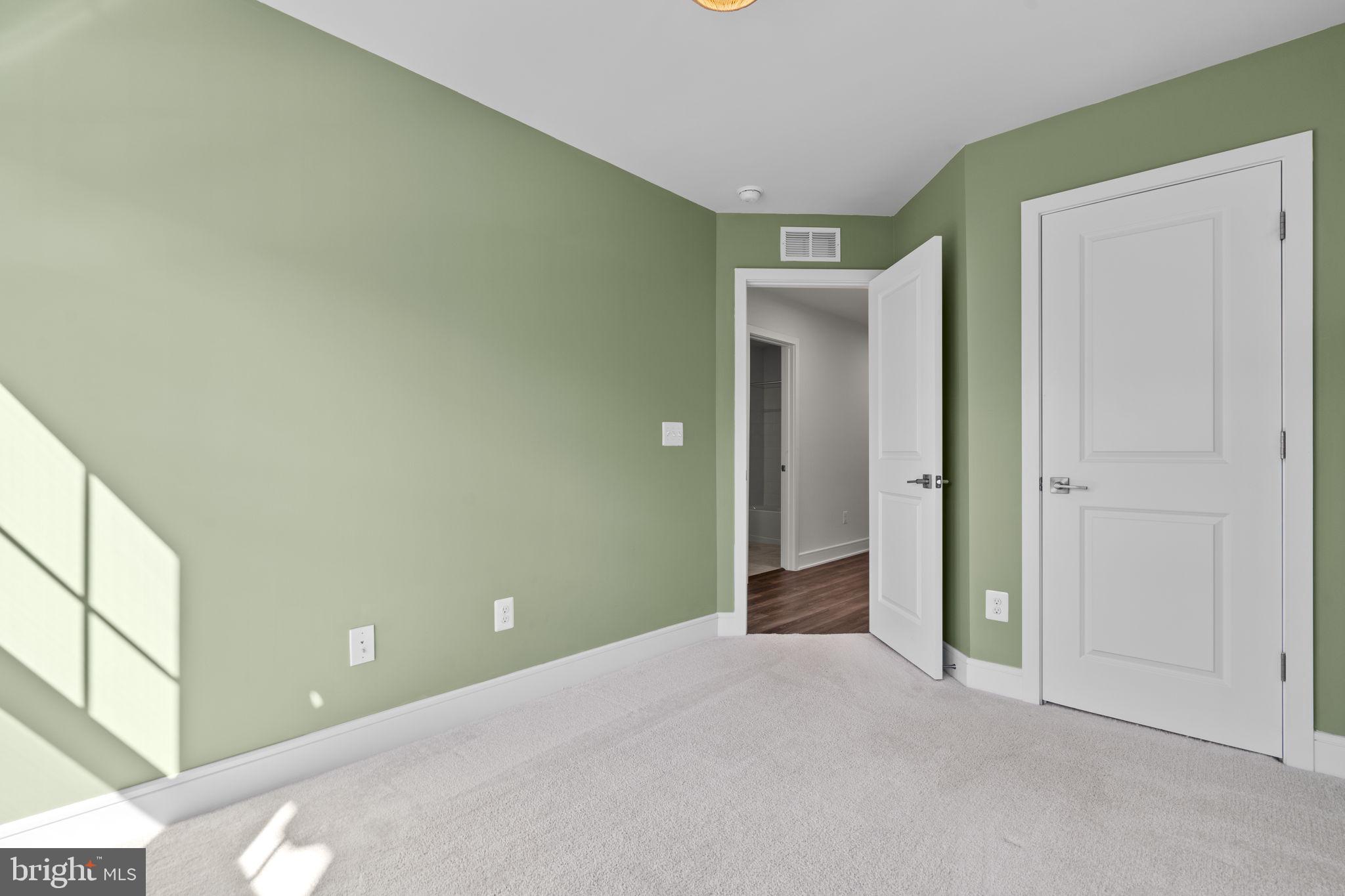 HERITAGE AT MARSHALL - Residential