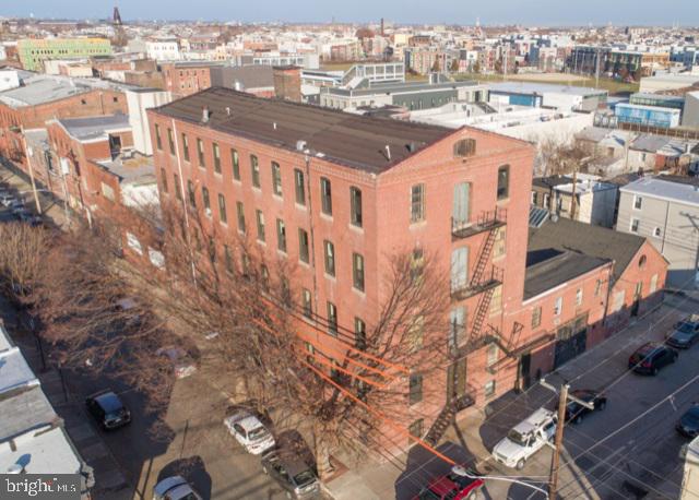 FISHTOWN - Commercial Sale
