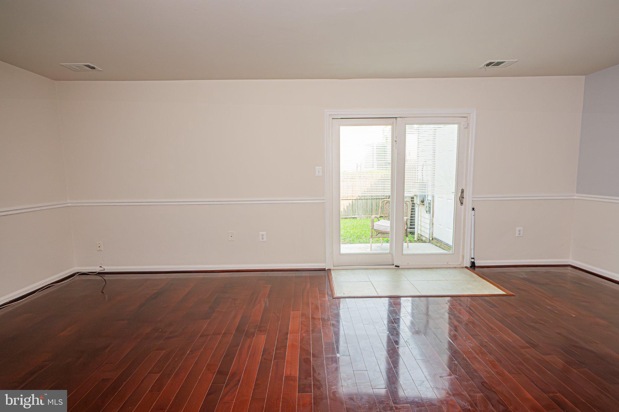 WILLOW HILLS - Residential