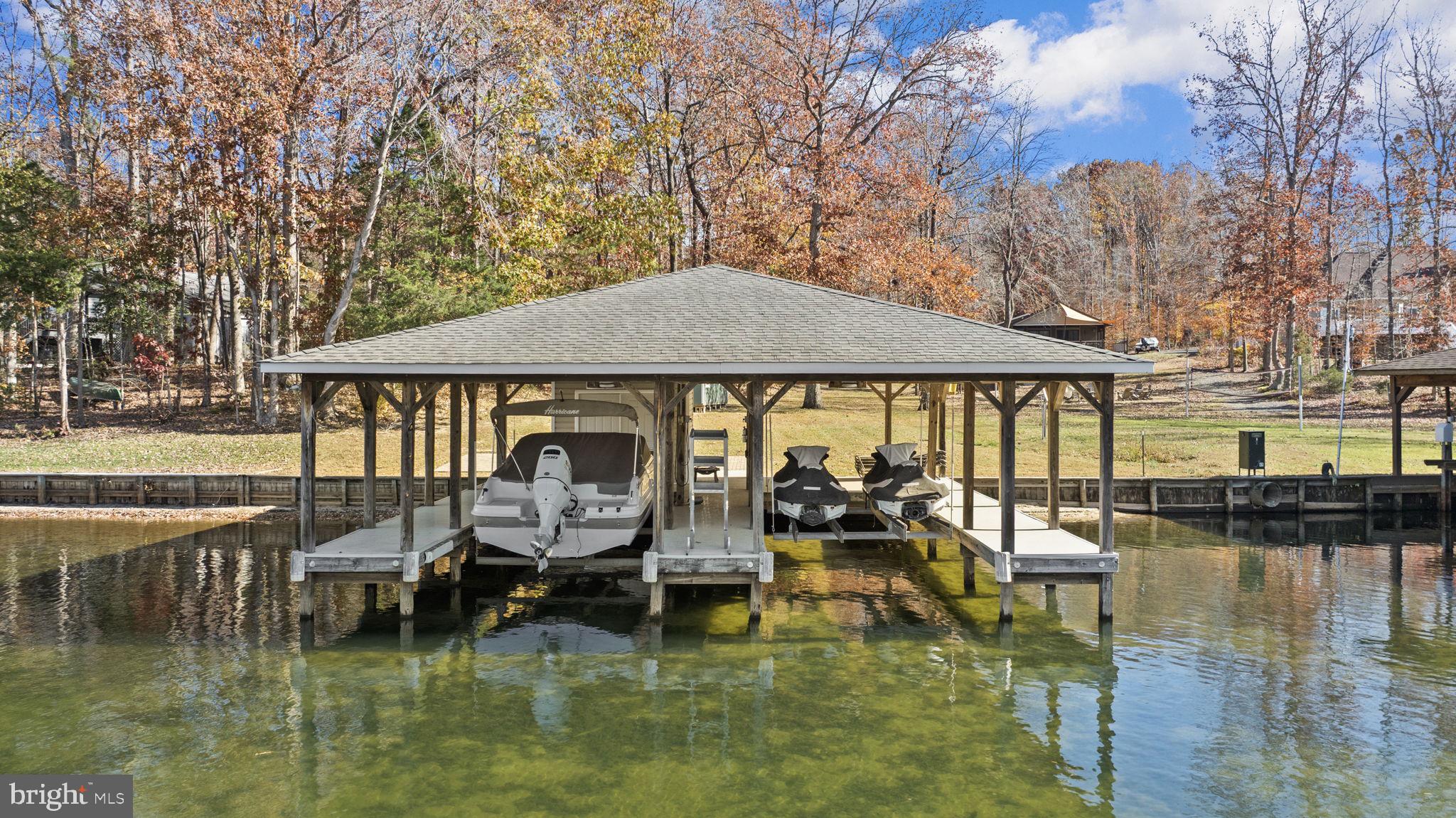 HICKORY LANDING - Residential
