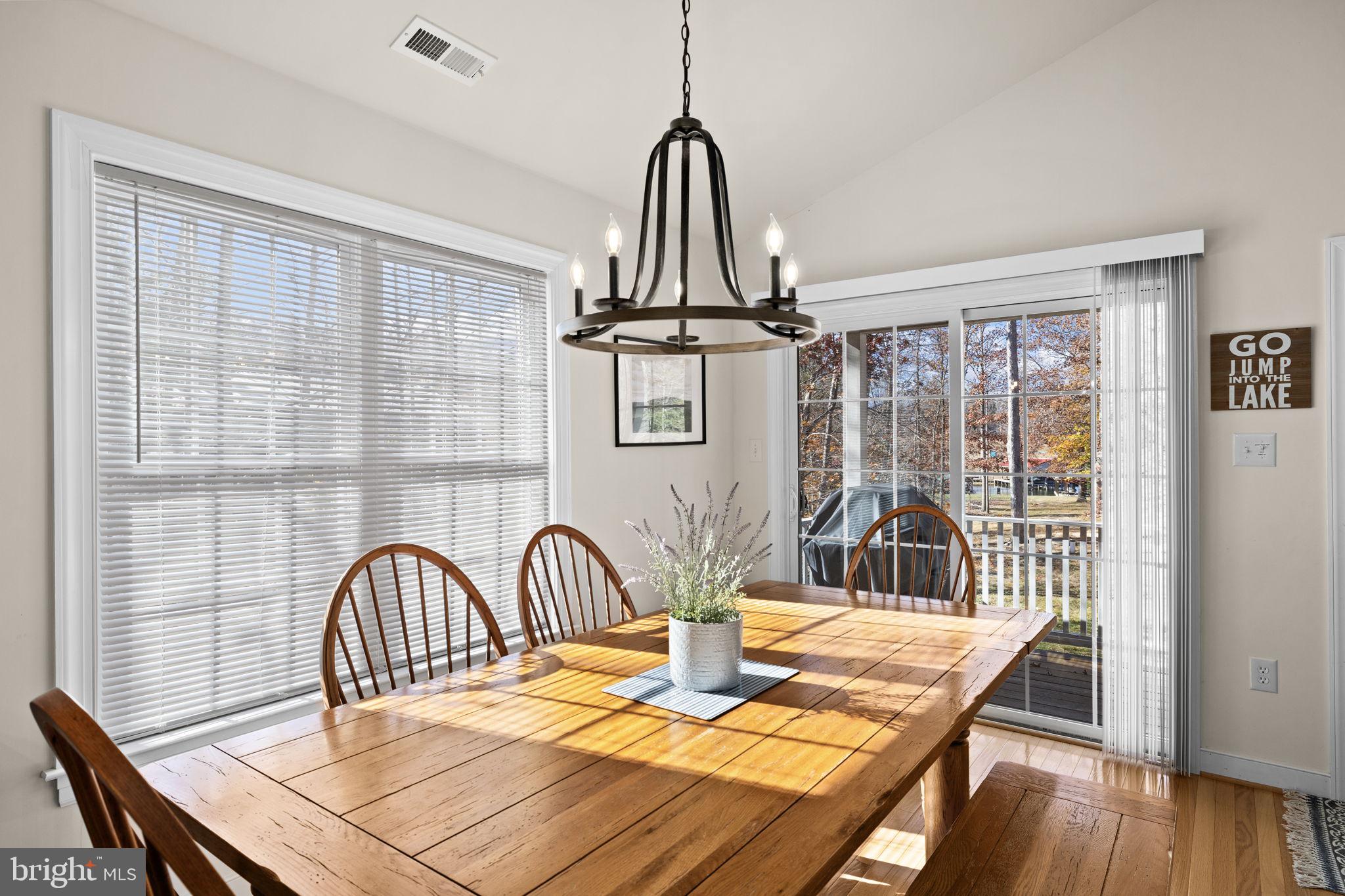HICKORY LANDING - Residential