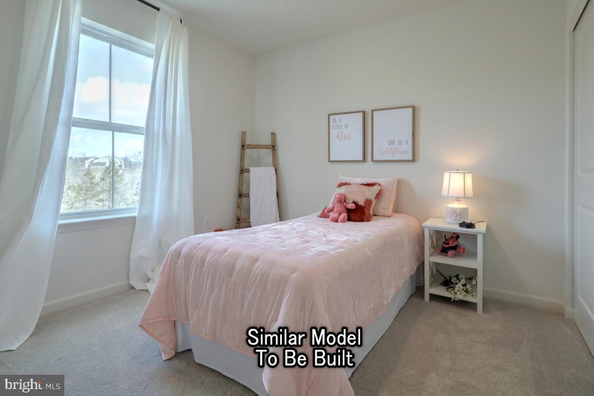 DEERFIELD ESTATES - Residential