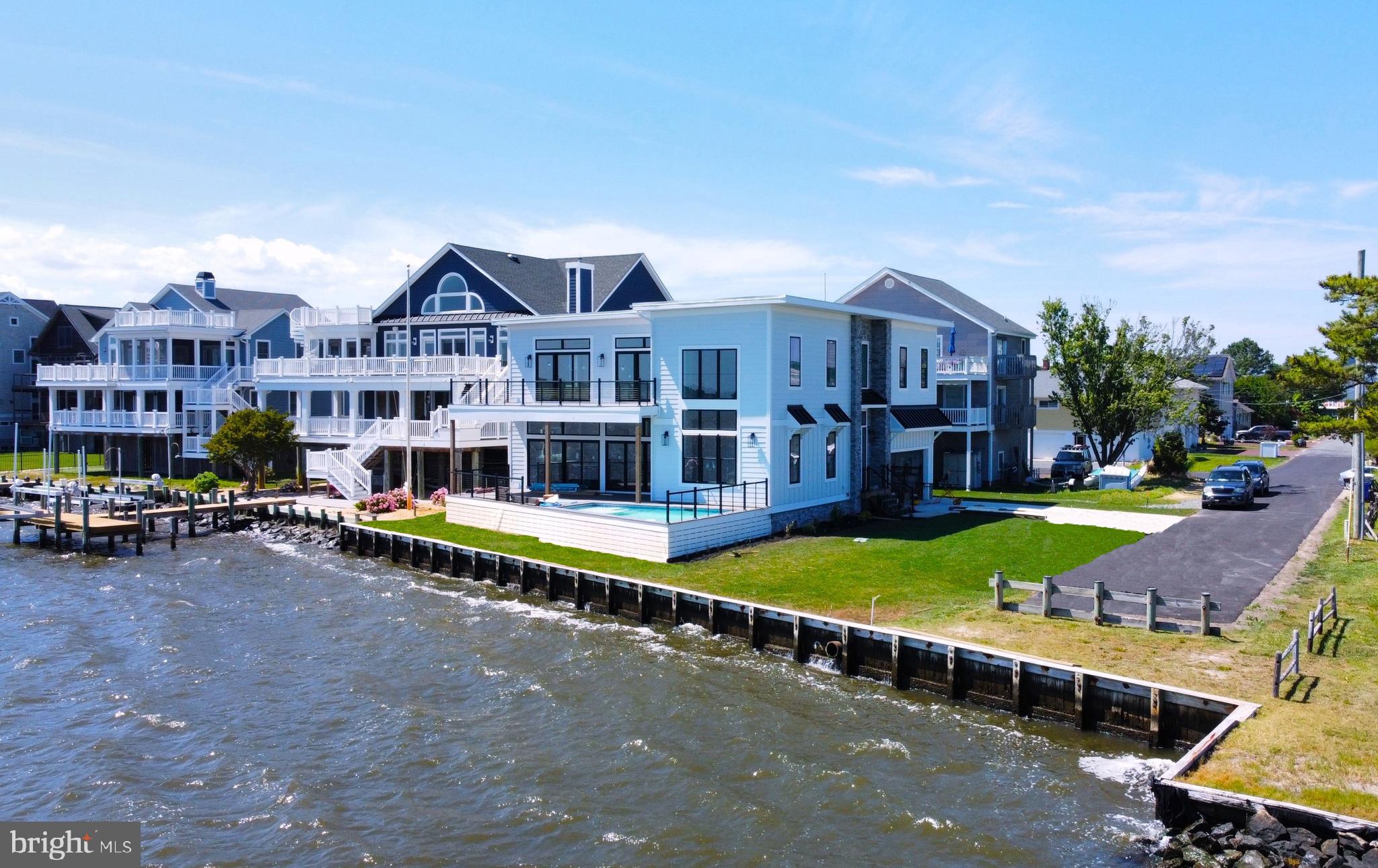 BAYVIEW PARK - Residential
