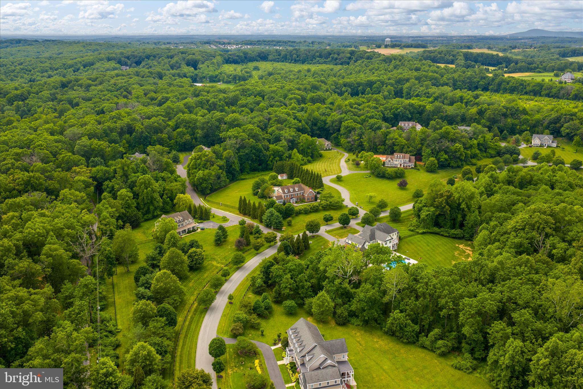 LONGMEADOW - Residential