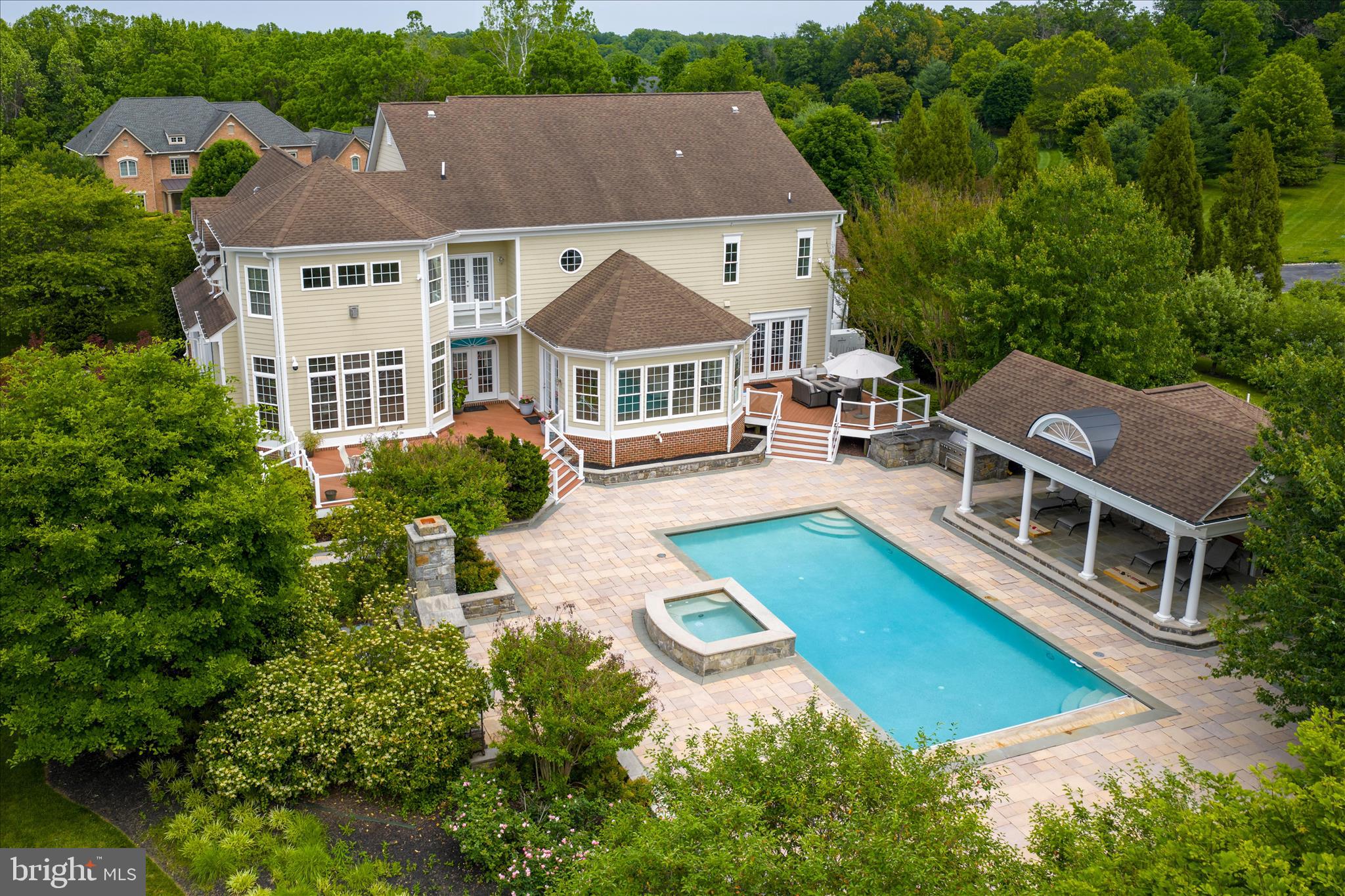 LONGMEADOW - Residential