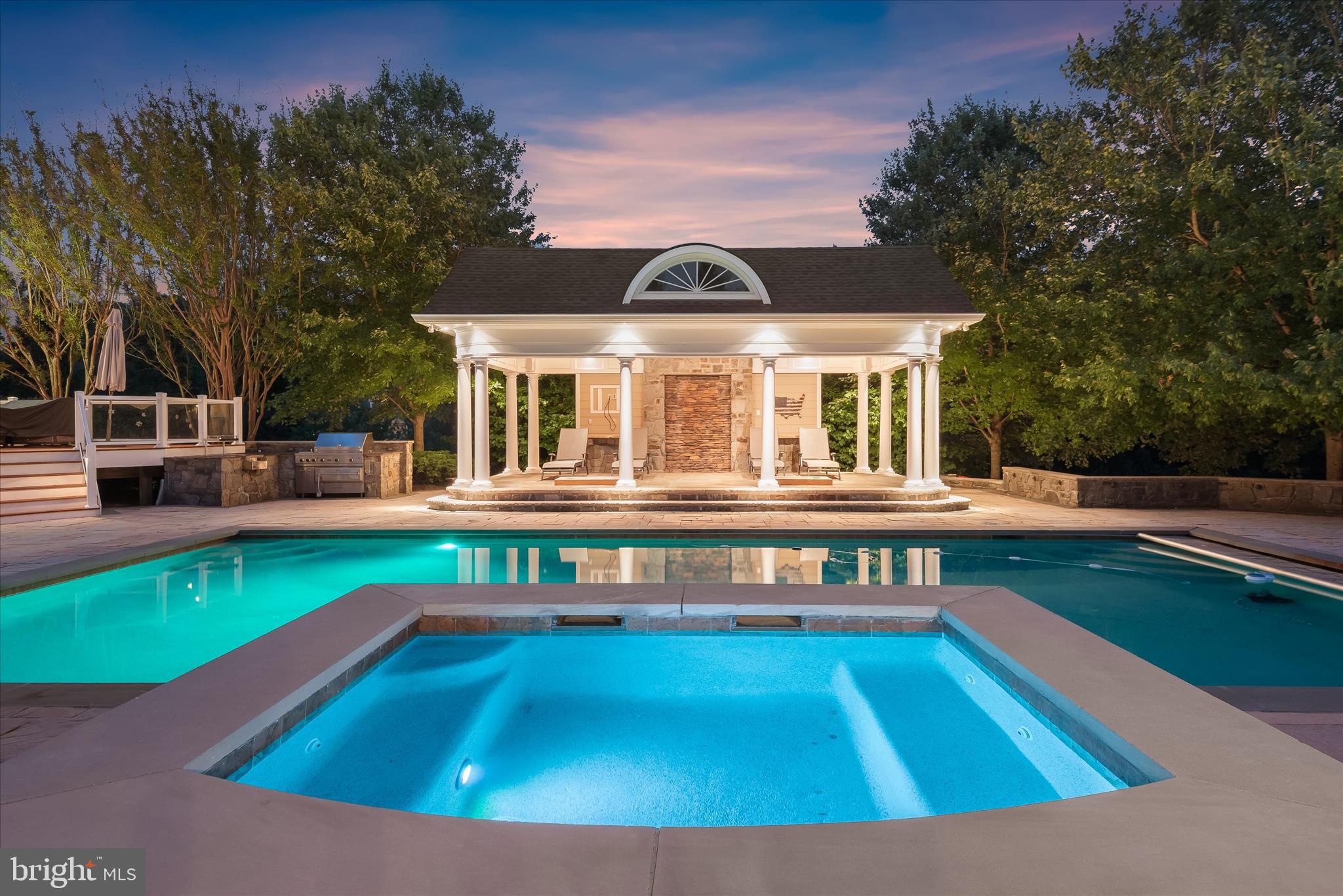 LONGMEADOW - Residential