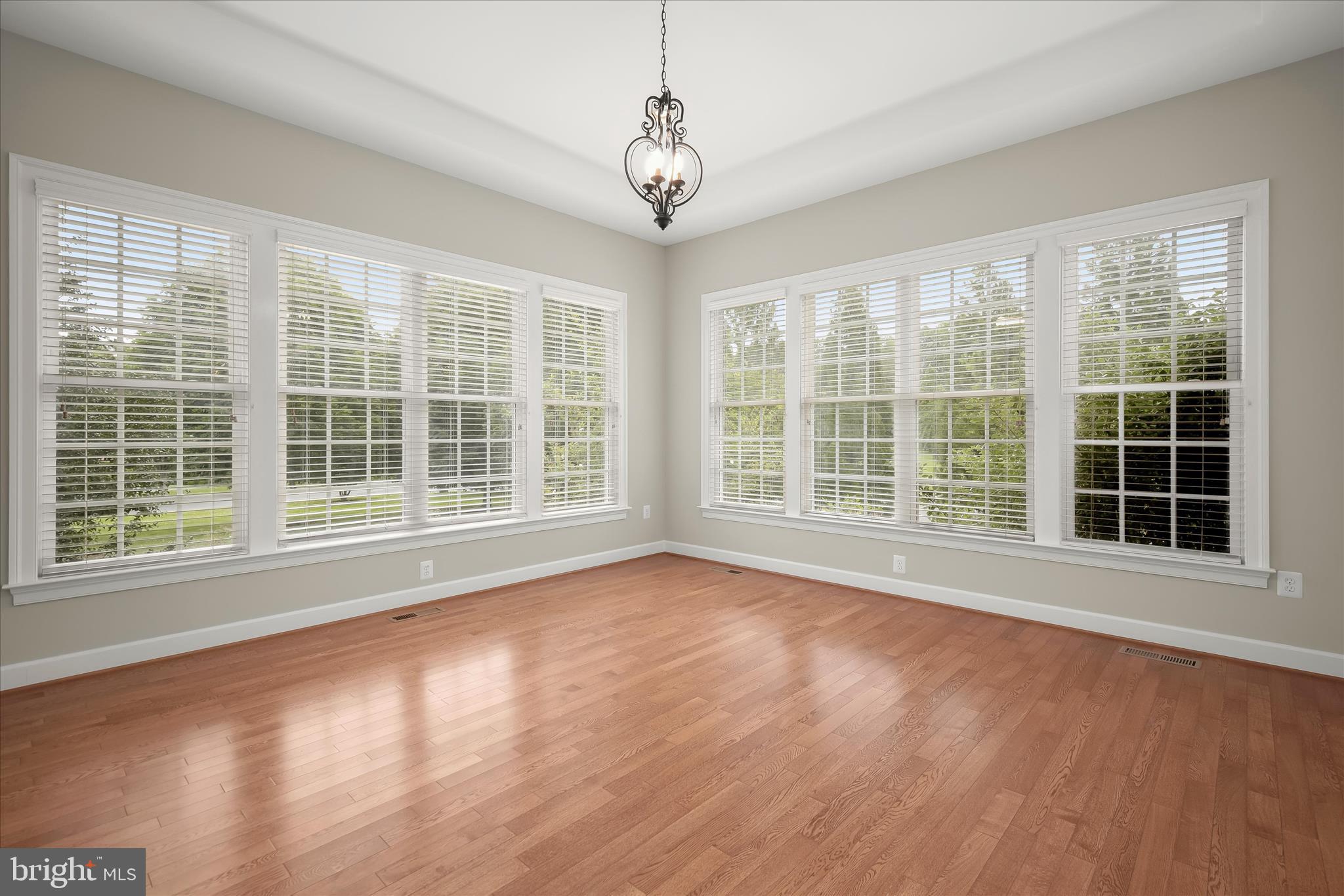 LONGMEADOW - Residential