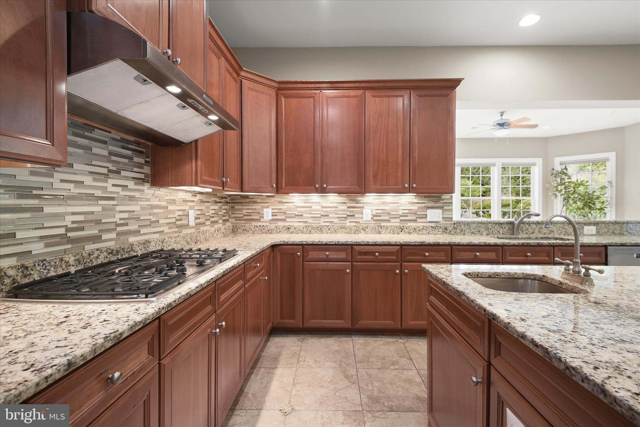 LONGMEADOW - Residential