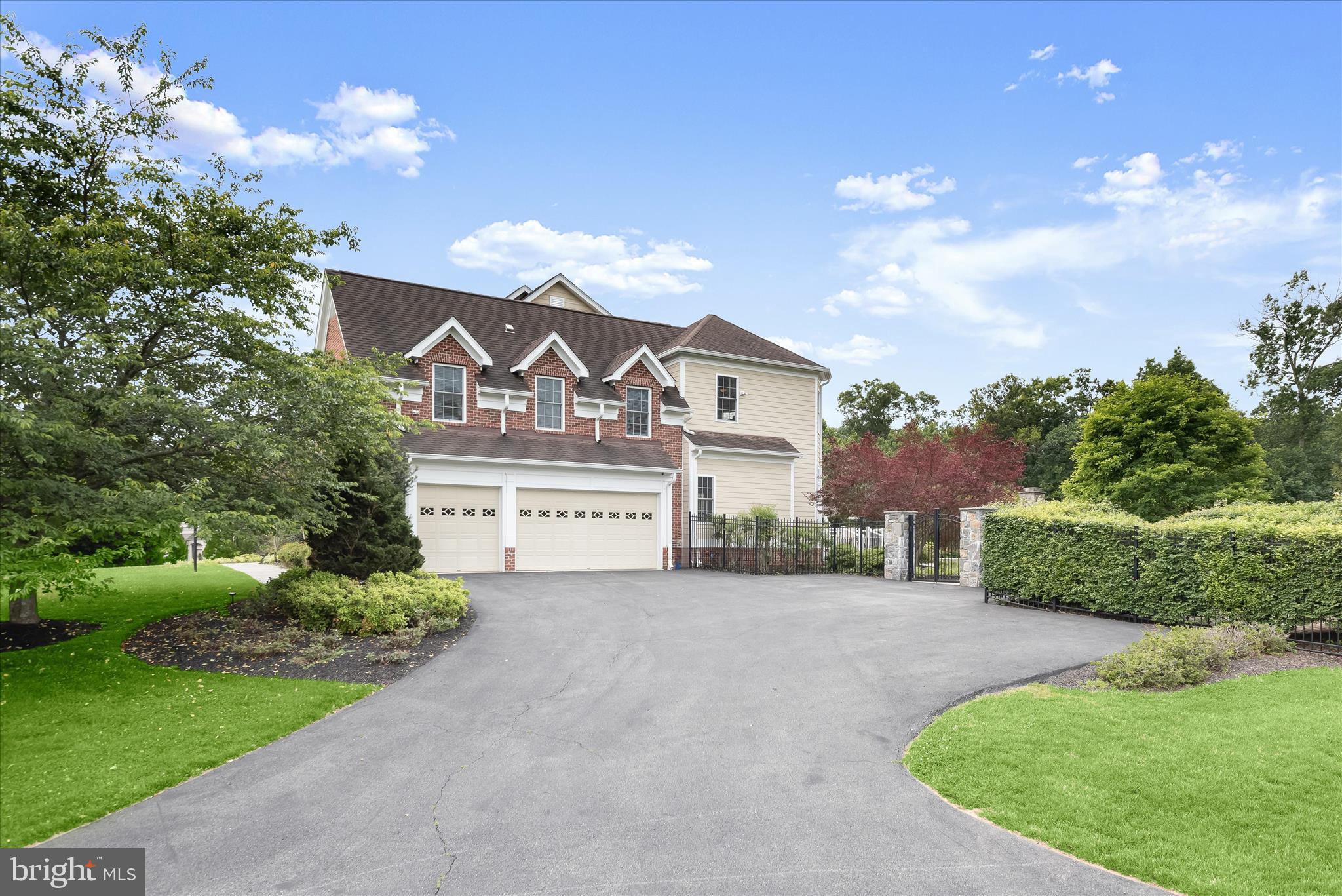 LONGMEADOW - Residential