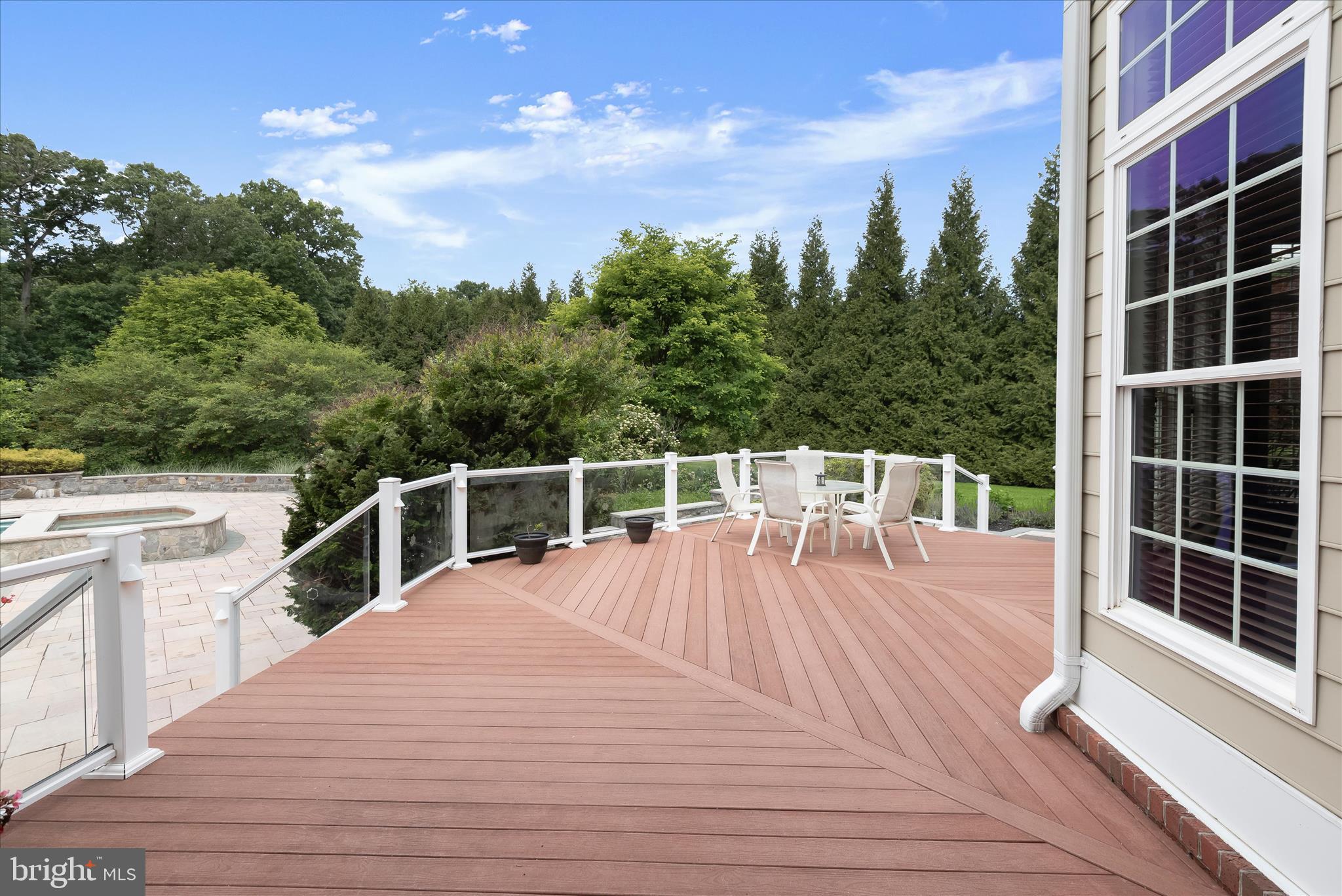 LONGMEADOW - Residential