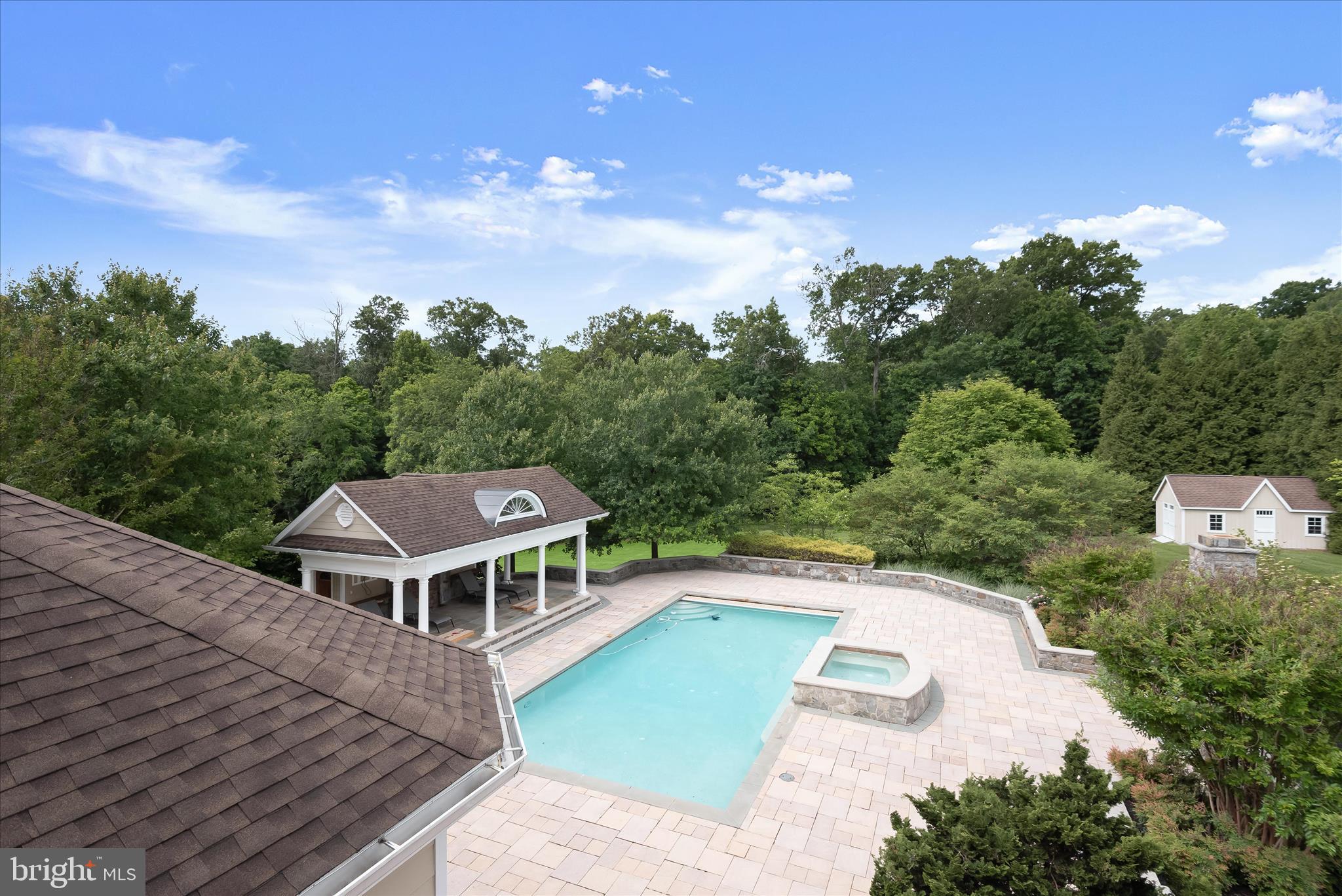 LONGMEADOW - Residential