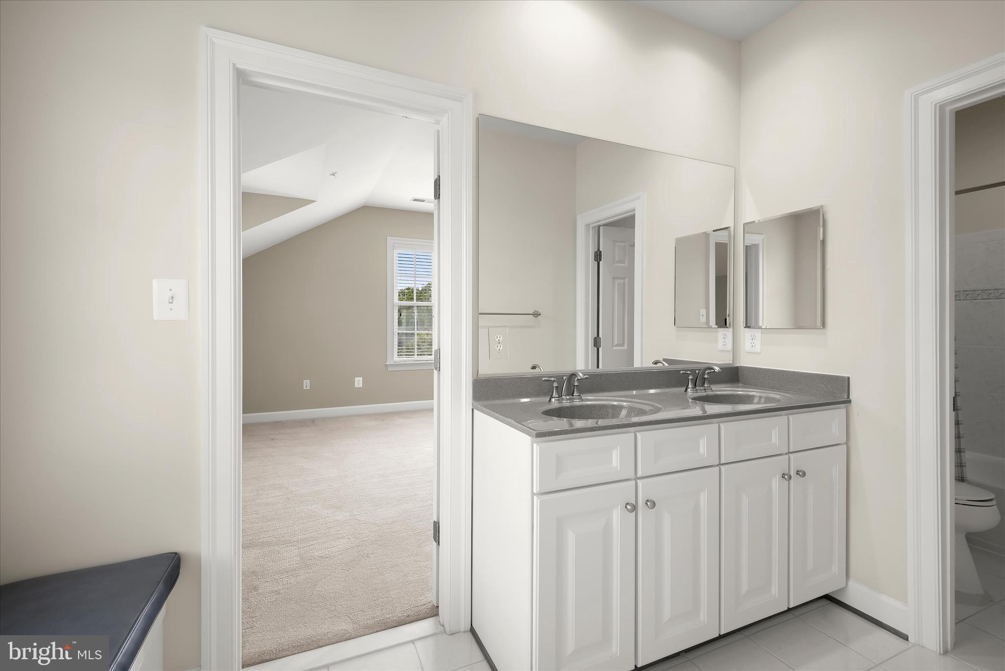 LONGMEADOW - Residential
