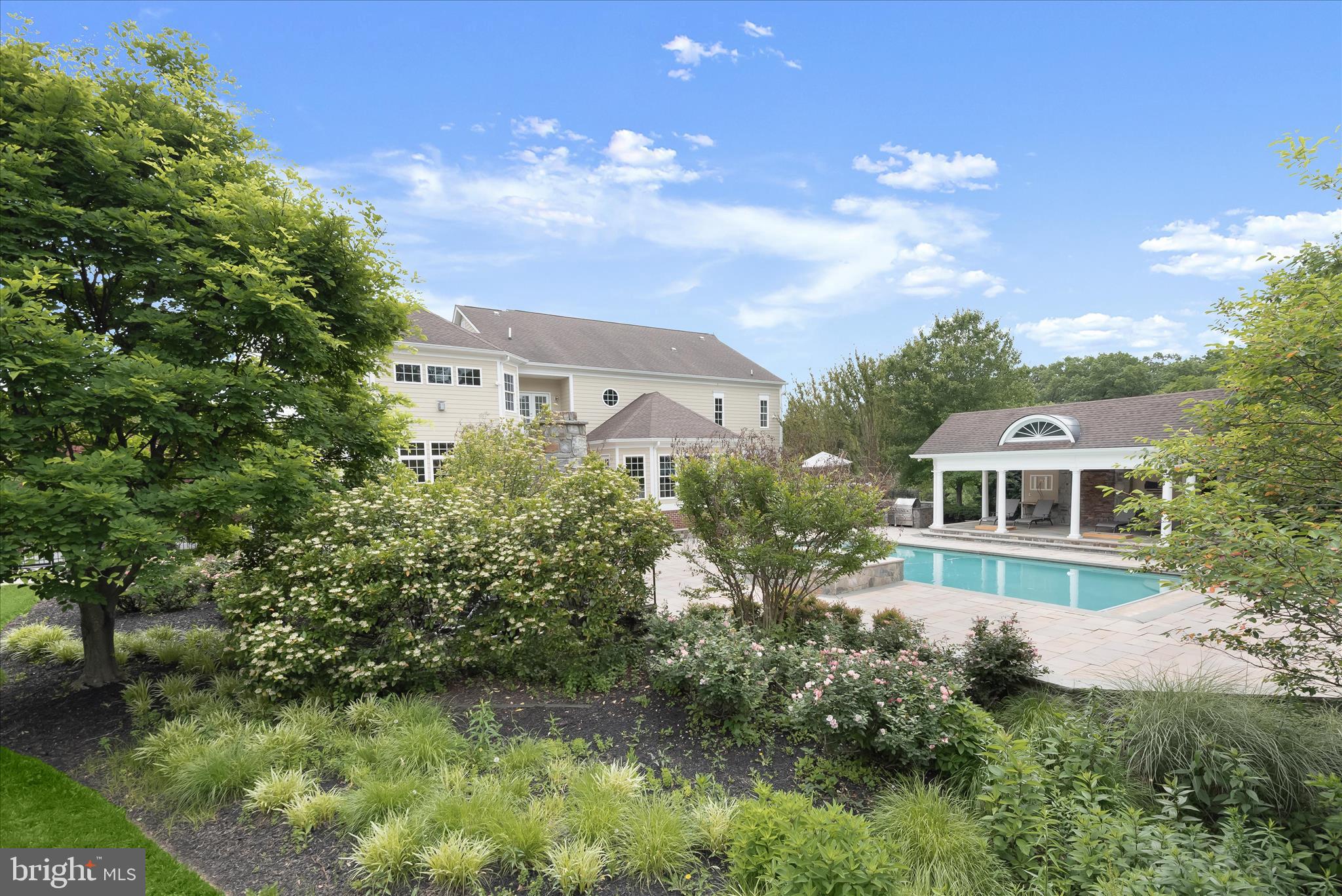 LONGMEADOW - Residential