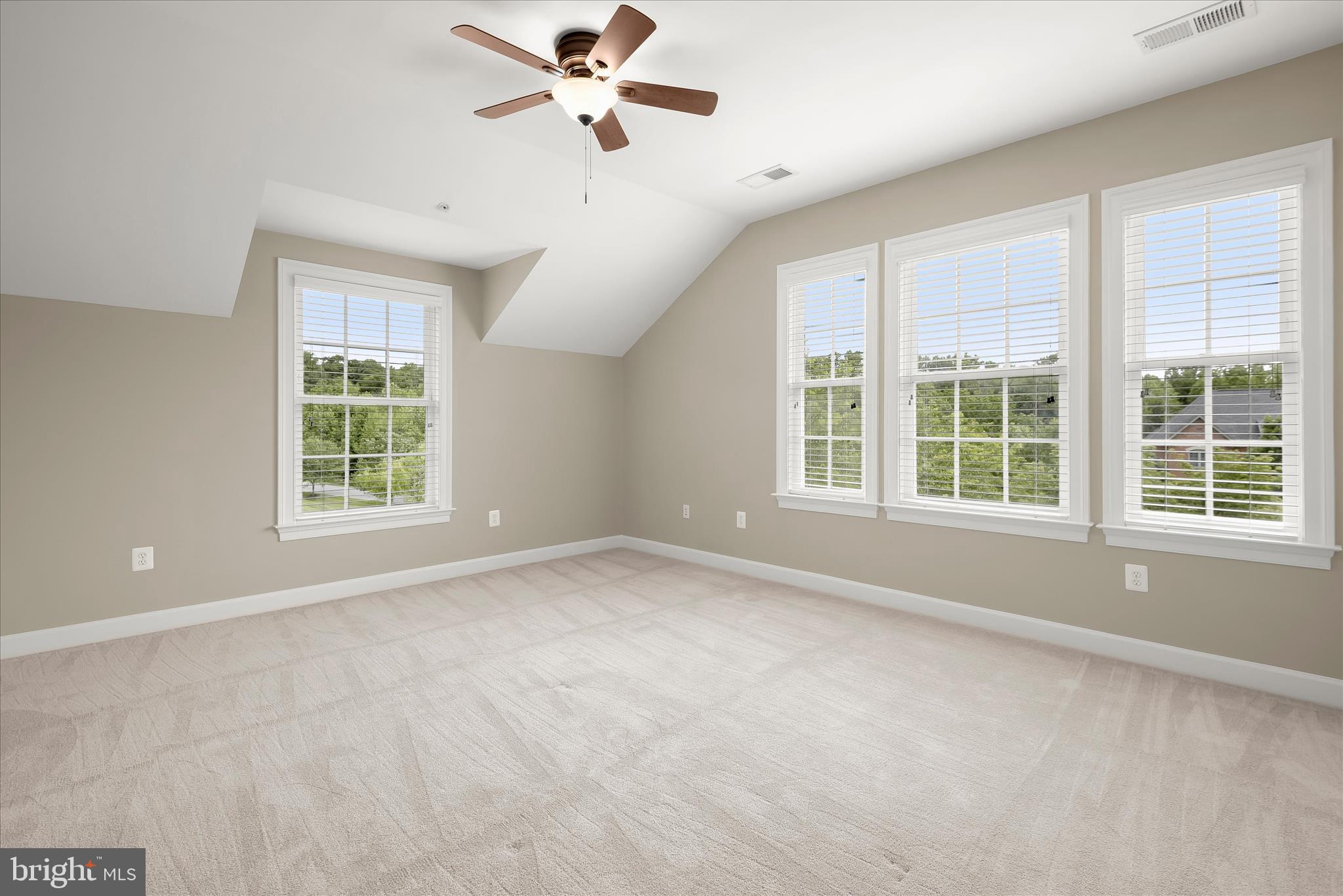 LONGMEADOW - Residential