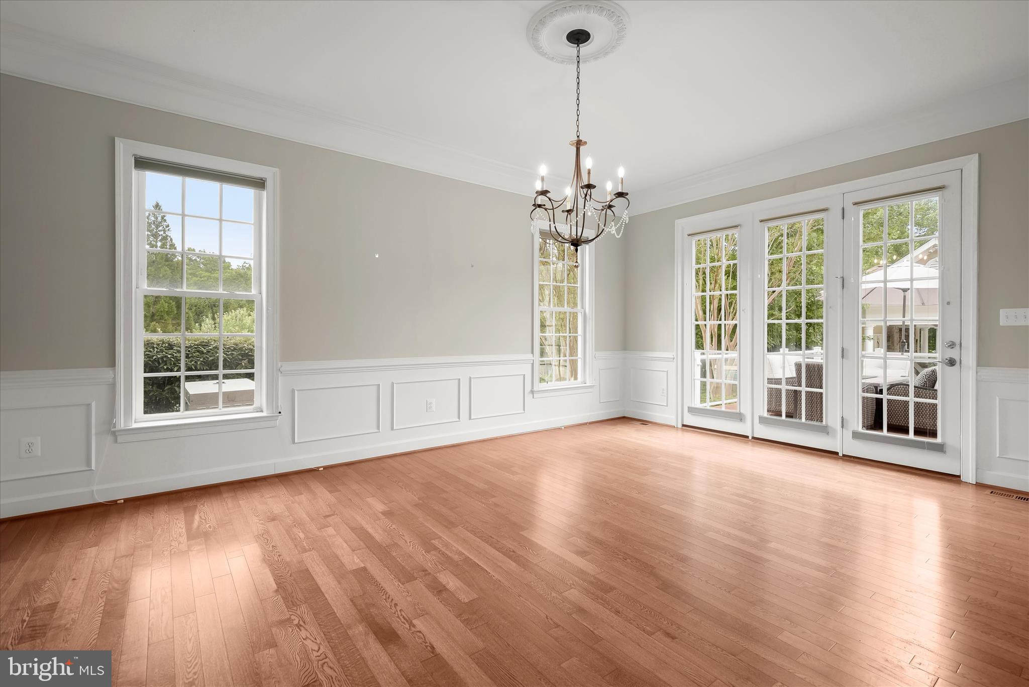 LONGMEADOW - Residential