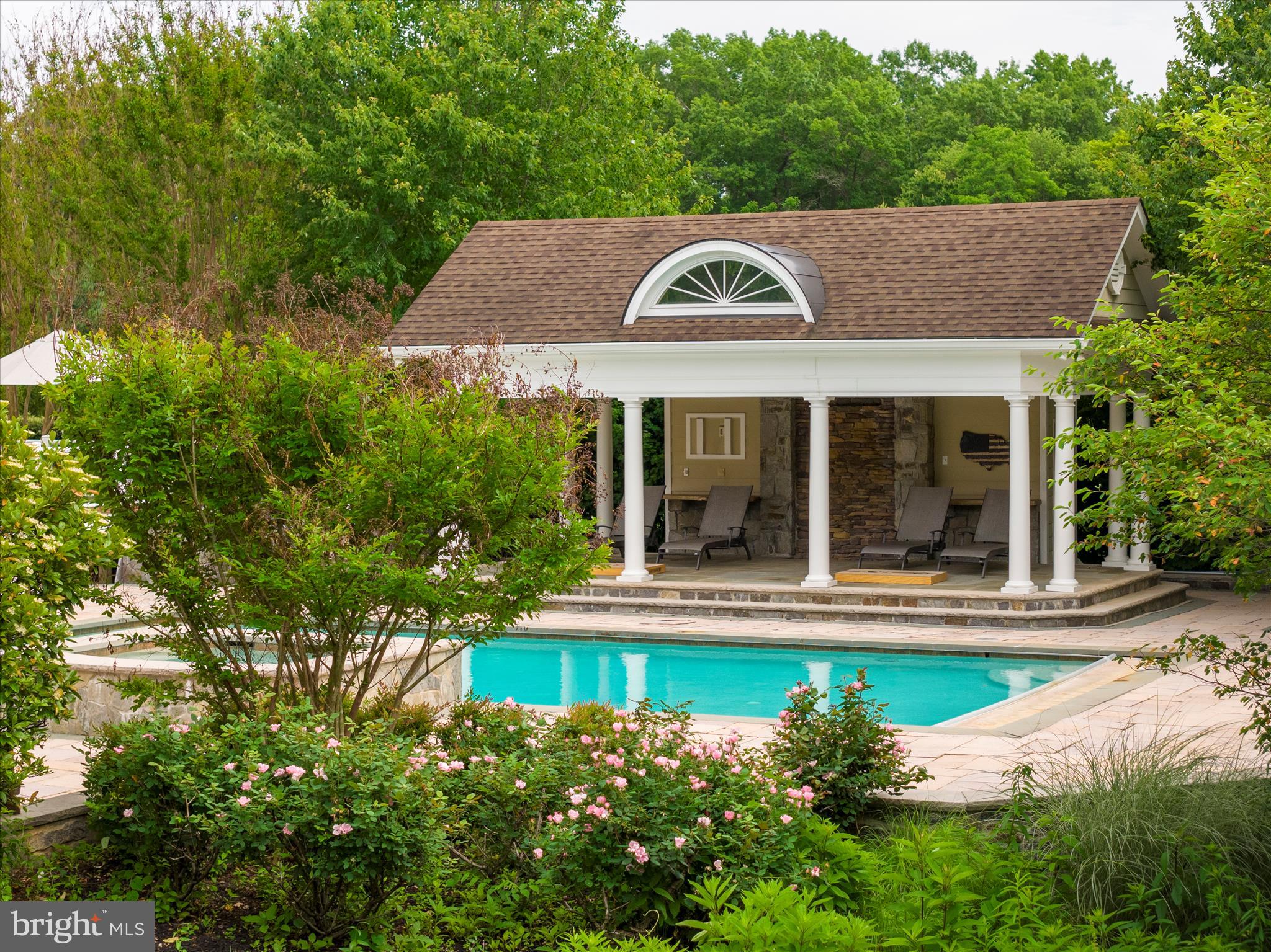 LONGMEADOW - Residential