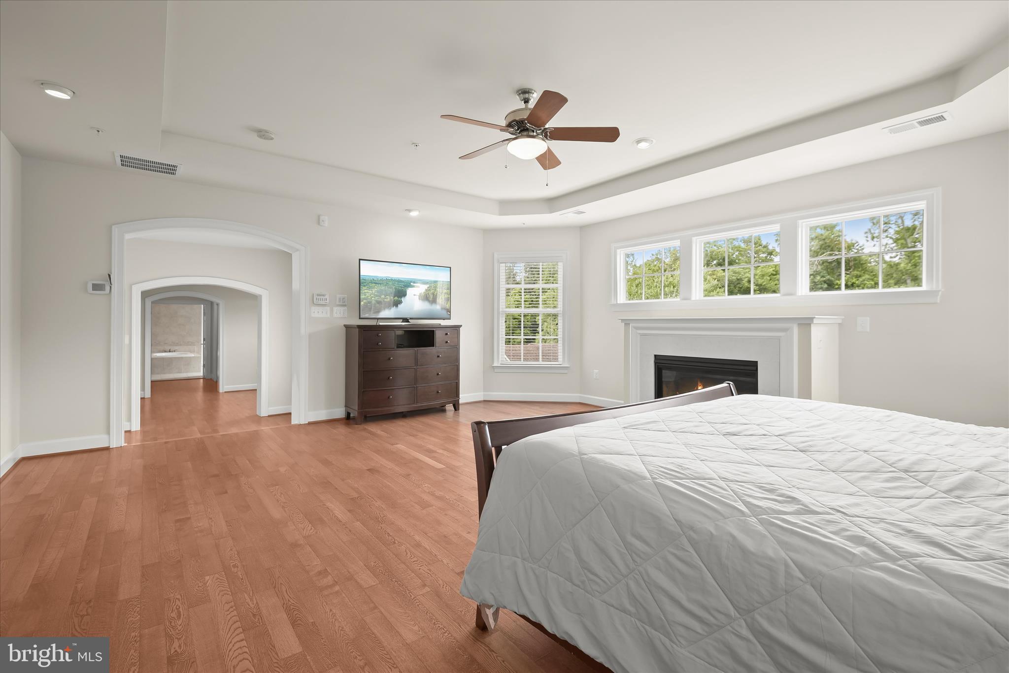 LONGMEADOW - Residential